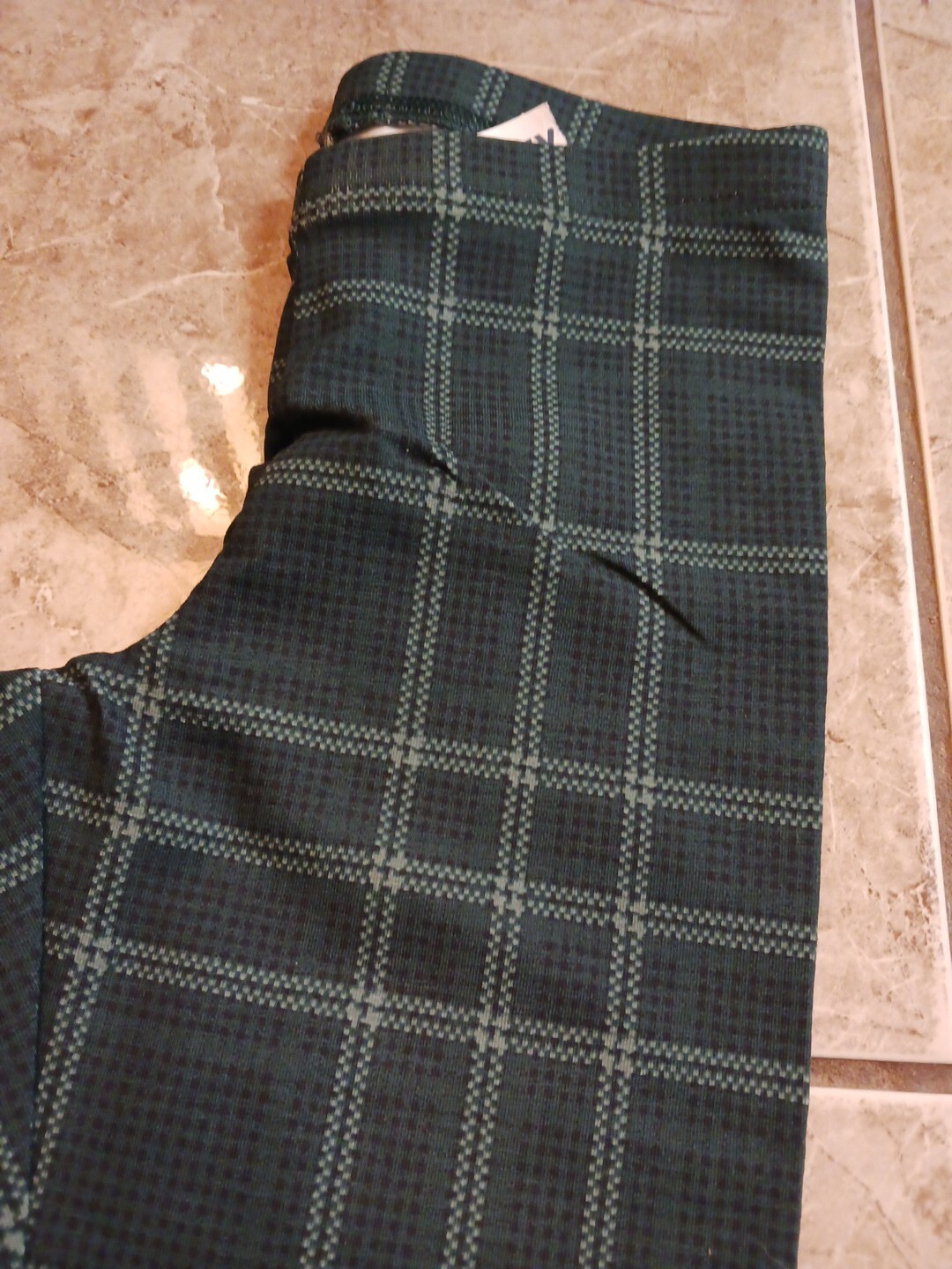 NWT Girls Old Navy Teal Green Plaid Leggings Size L (10-12)