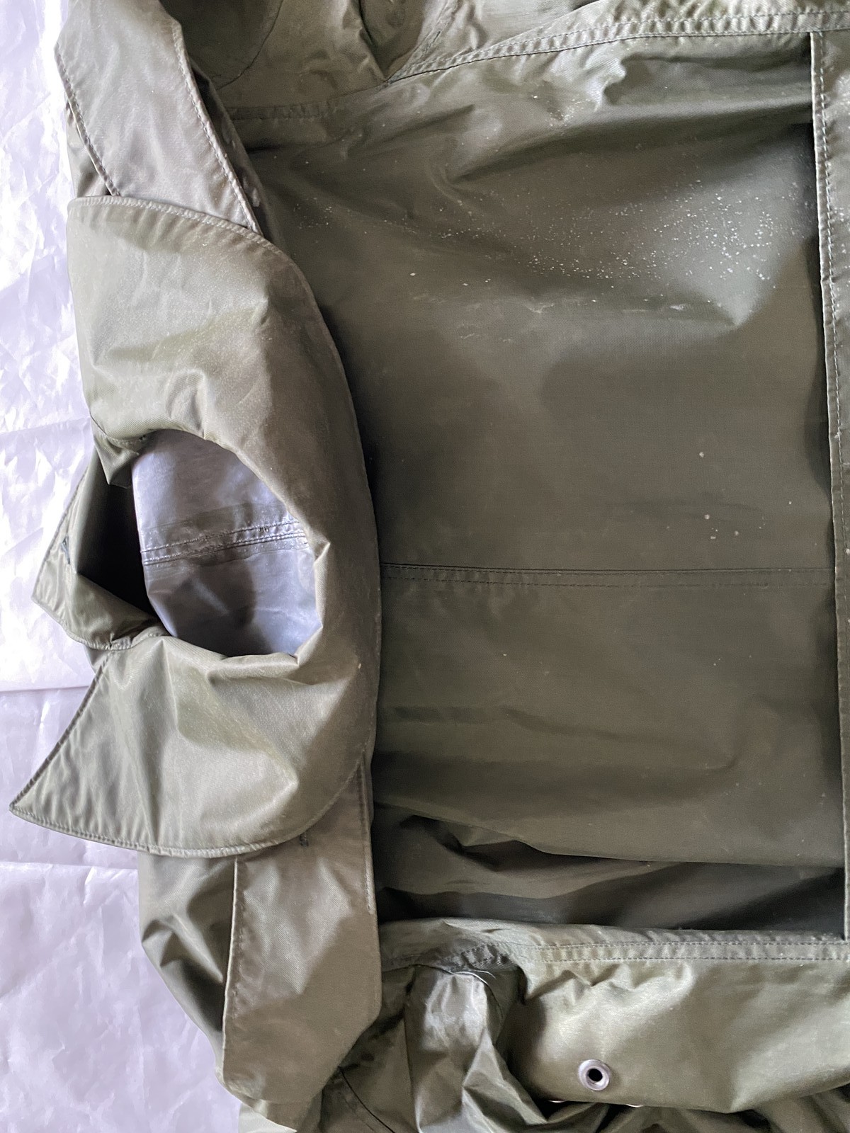 Vintage Military Blauer Raincoat Mens Green Nylon Rubber Coated Jacket Vietnam