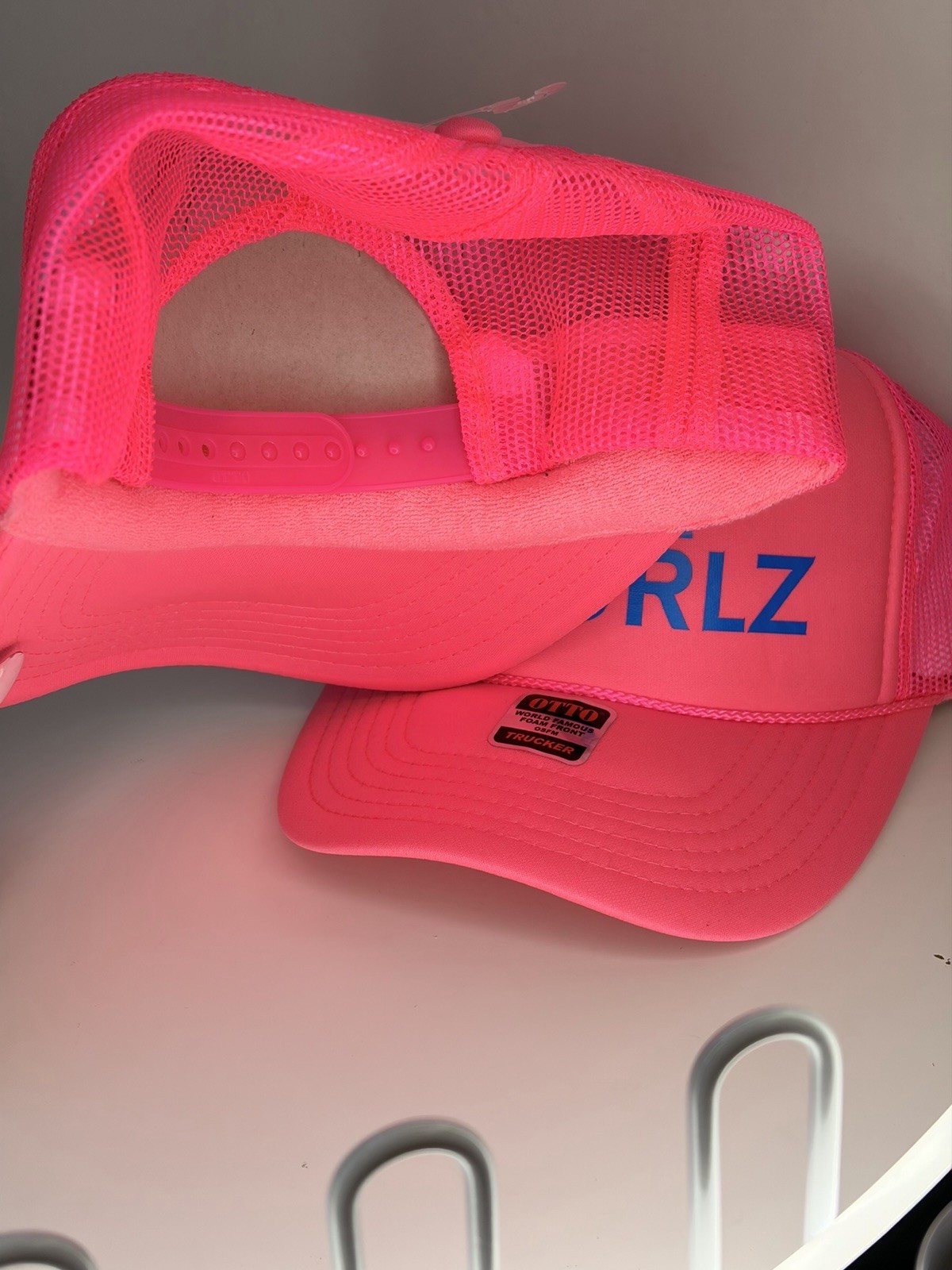 Becky Robinson “THE GIEURLZ” Matching Trucker Hats Neon Pink Best Friends Set 2