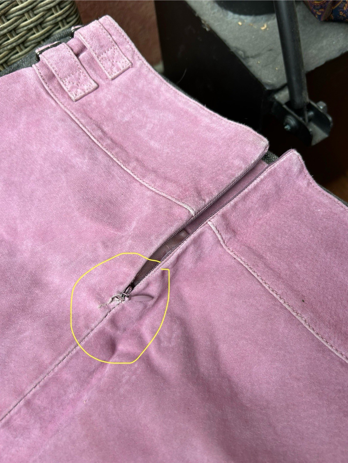 Vintage Playboy Pink Suede Bunny Head Logo Mini Wrap Skirt Buckled Detail Sz 10