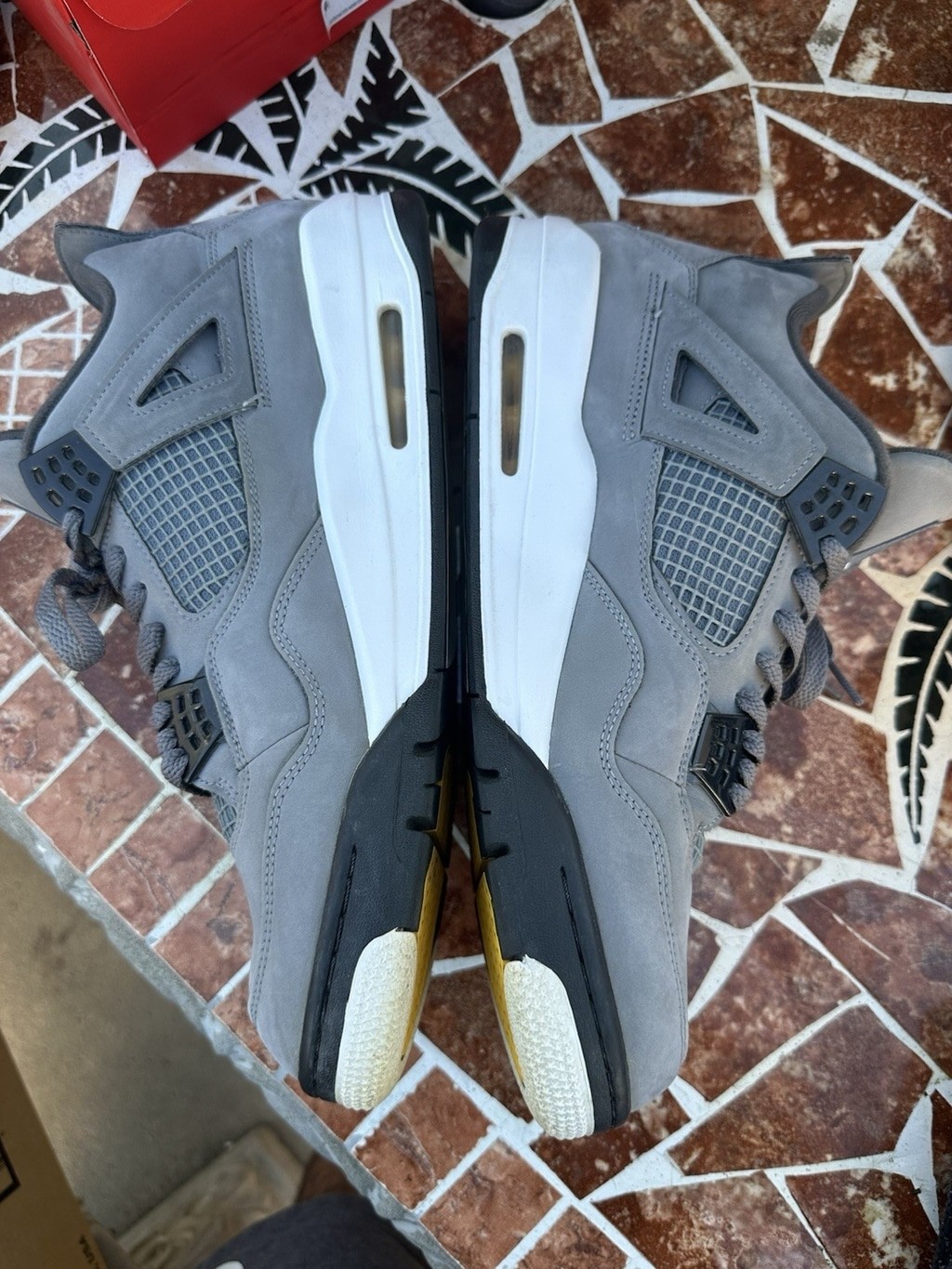 Jordan 4 Retro Cool Grey 2019 Size 13 Nubuck 308497-007 Used Great Condition