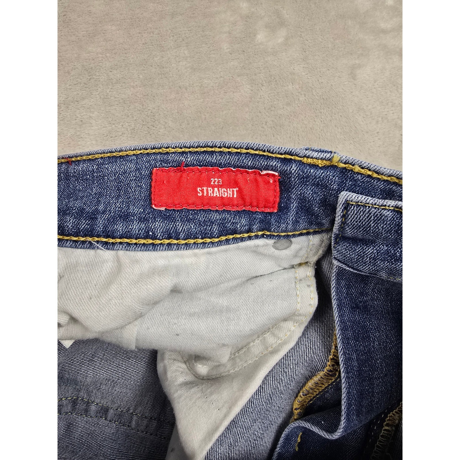 Lucky Brand 223 Straight Jeans Mens 32×32 Blue Denim Stretch Whiskered