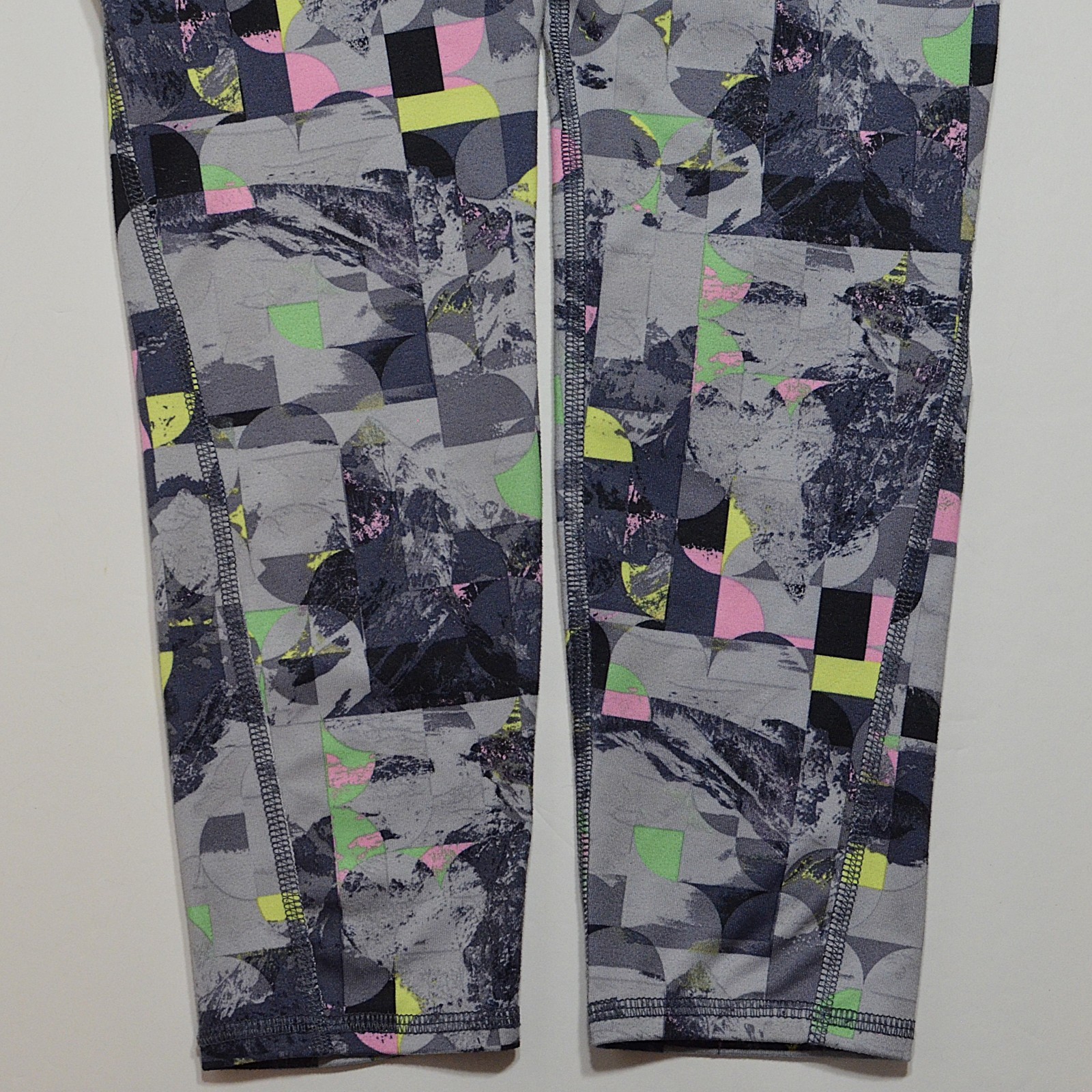Athletic Pants Girls L 10/12 Gray Multicolor Pockets Athletic Works Yoga Sports