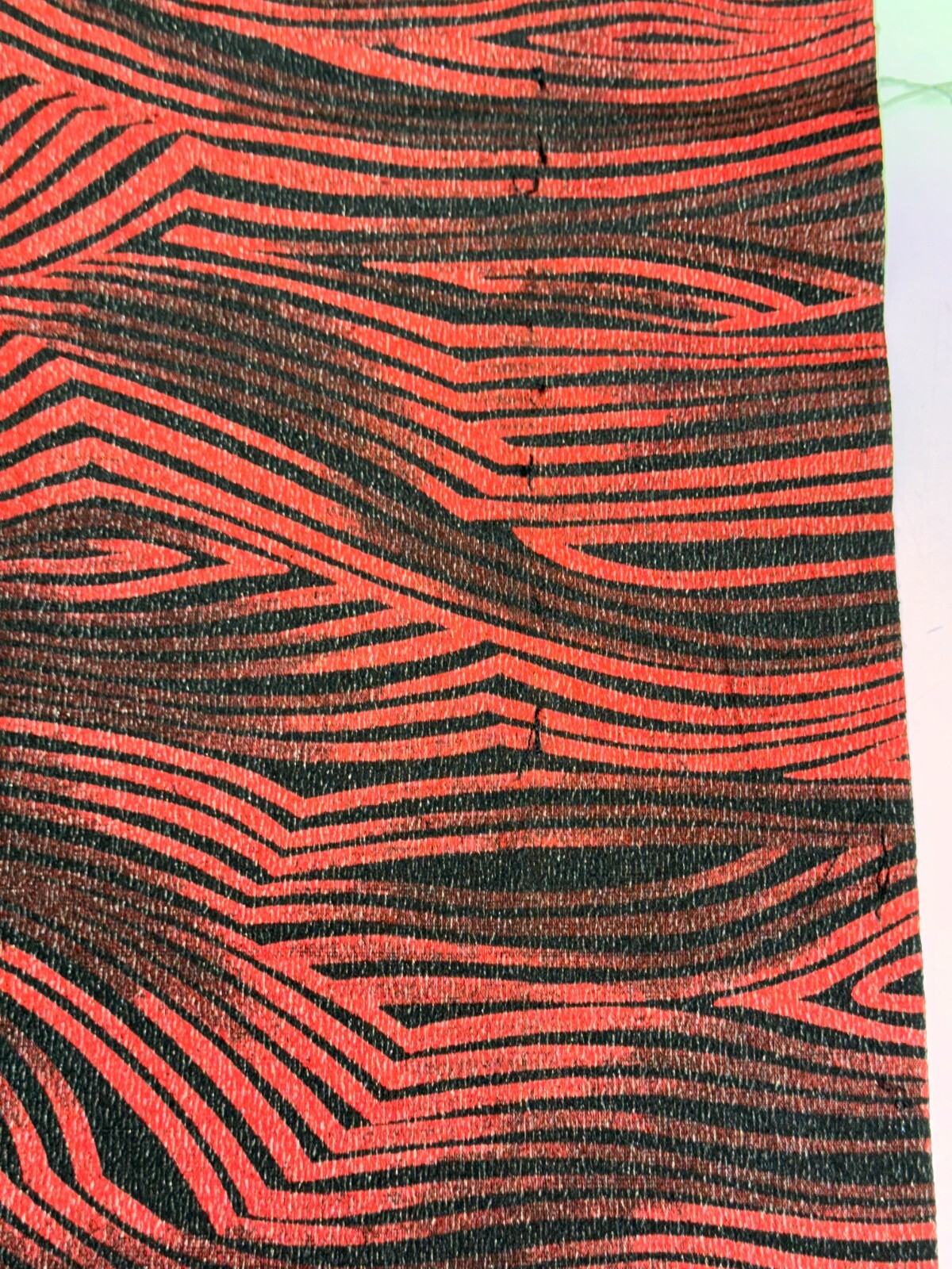 Japanese Vintage Kimono Fabric cloth Boro silk Red Black Tradition Dirt 57×7.4in