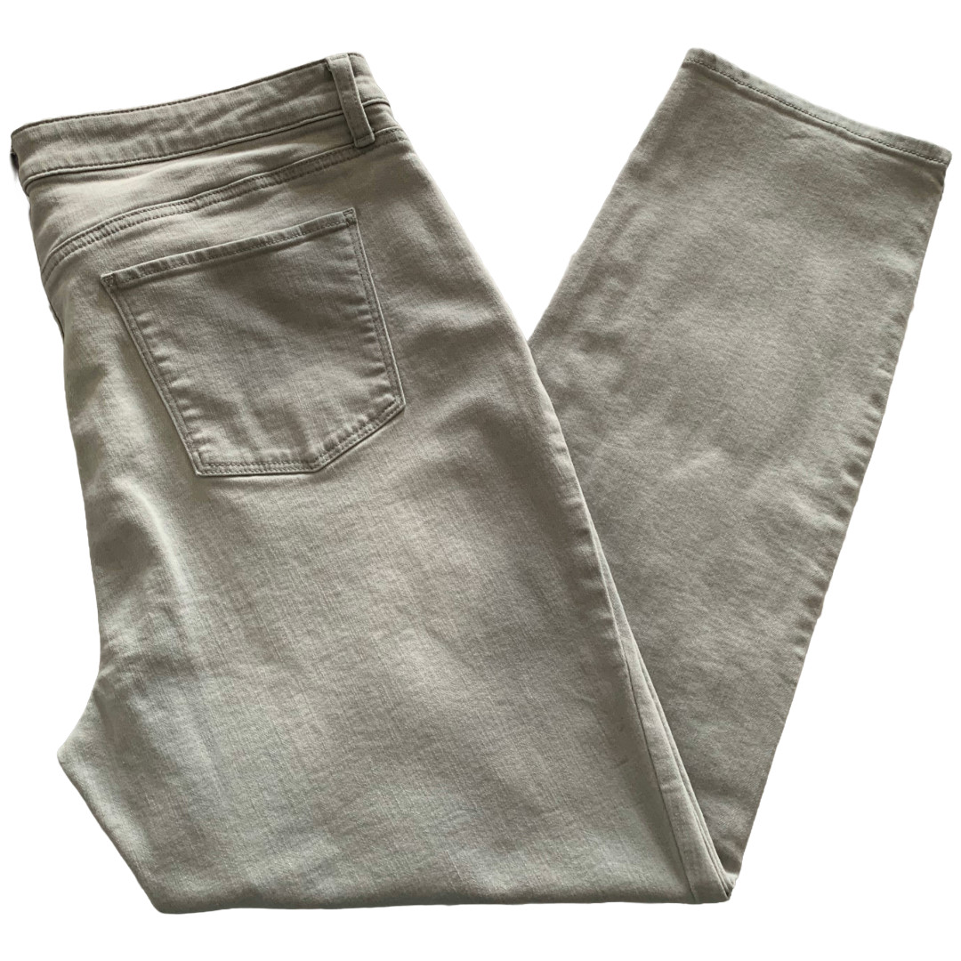 NWOT TALBOTS Womens’ Light Gray Zenith Wash Slim Ankle Jeans Size 16