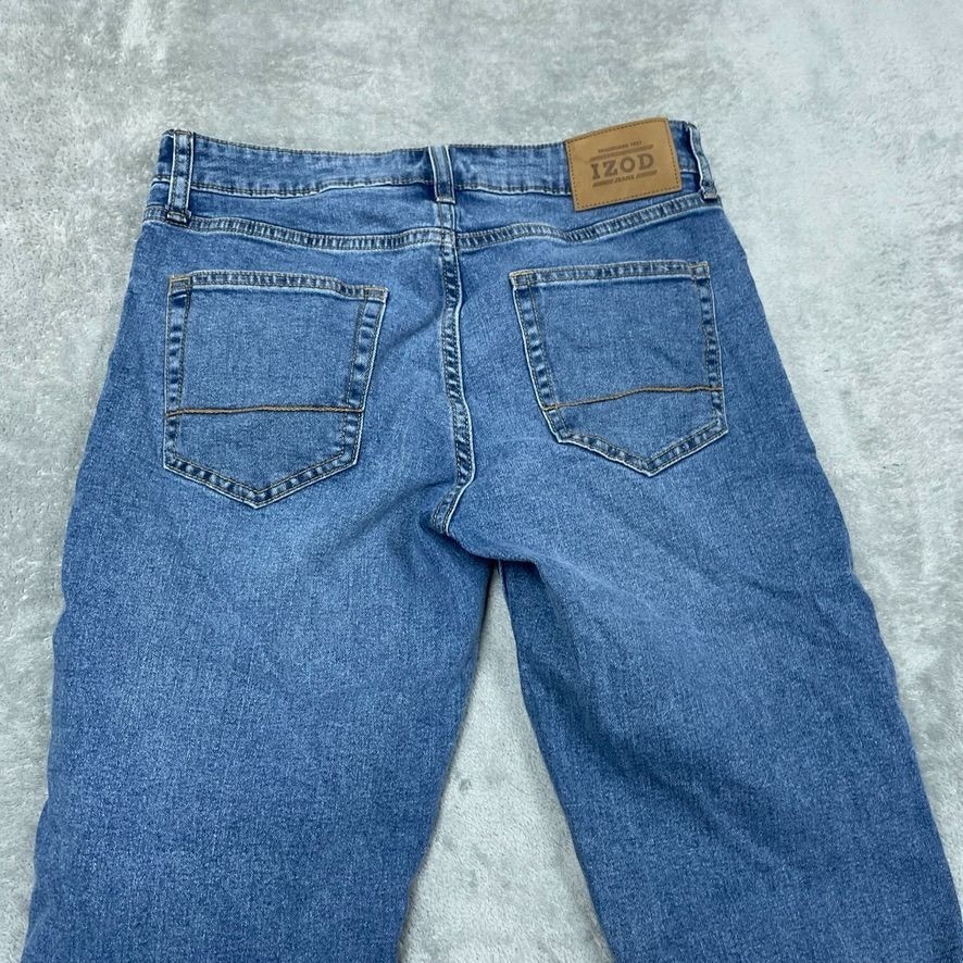 Izod Mens Comfort Stretch Straight Jeans Size 30×29 Medium Wash Denim a0592