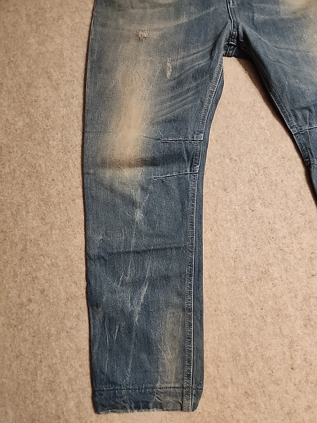 Diesel Eazee Relaxed Boyfriend Denim Jeans 30×25 whiskered Distress staining EUC