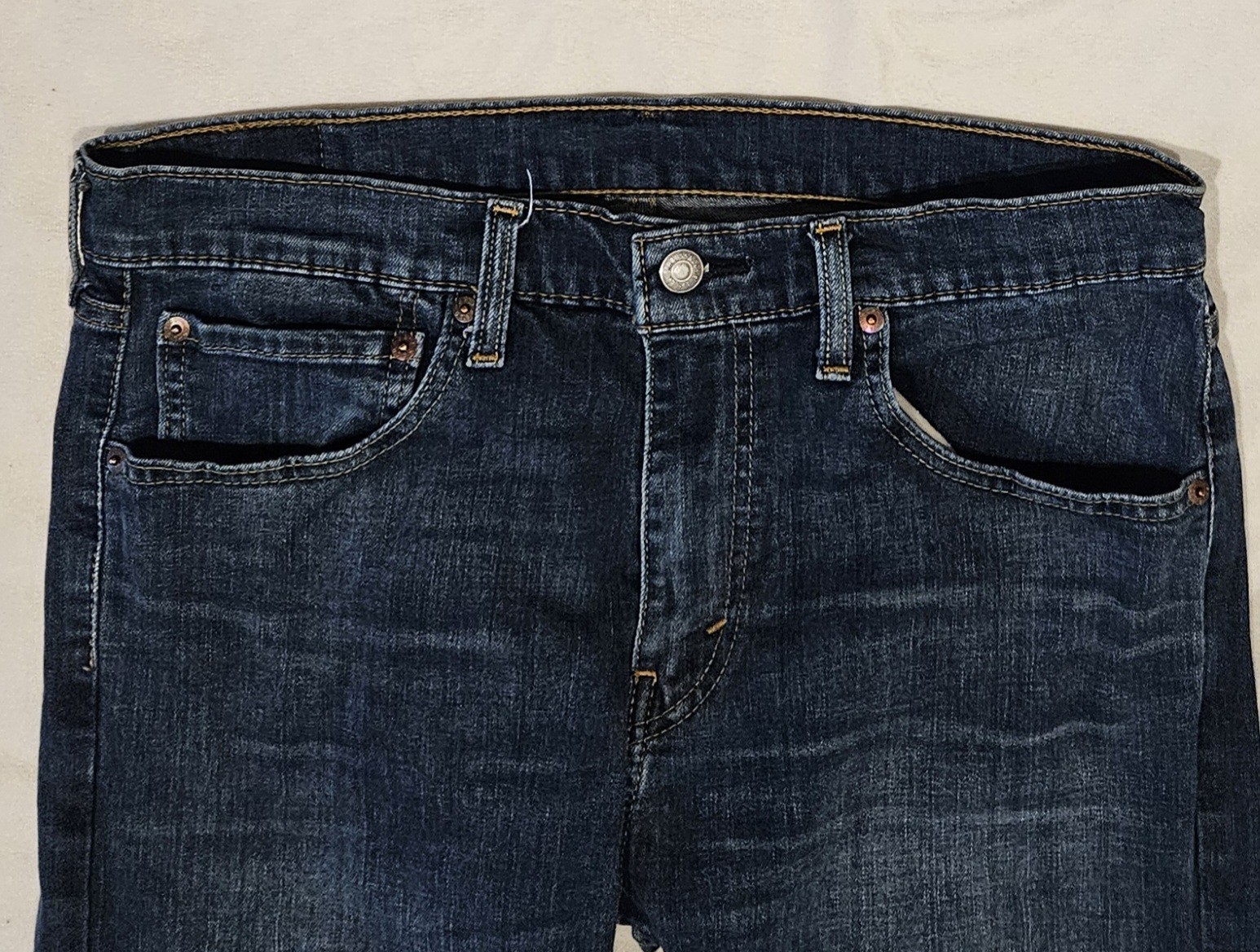 Levi’s 527 Jeans Mens 34×30 Slim Bootcut Medium Wash Blue Denim 05527-0452