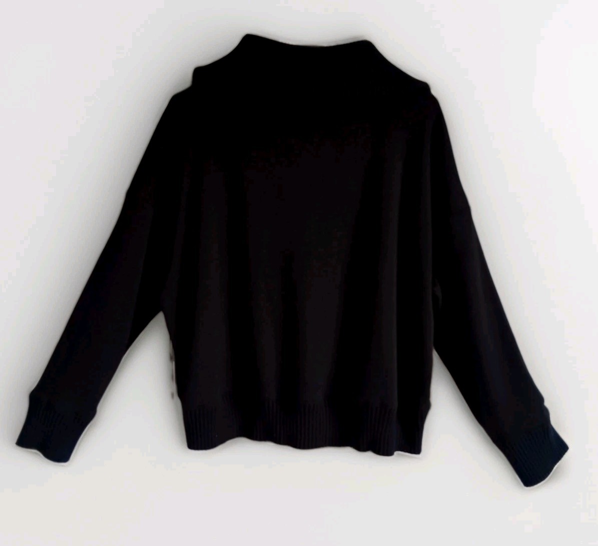 Kohl’s Simply Vera Black Wang Scuba Half-Zip Sweater Size Petite Medium