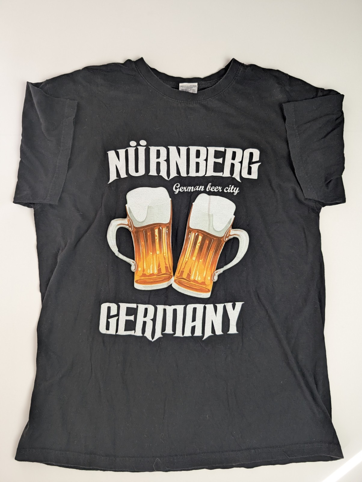 B&C Nürnberg Germany Beer City T-Shirt Large Black Graphic Tee German Beer Mugs