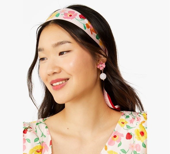 💗🌟 KATE SPADE NEW YORK “Strawberry 🍓Garden” Silk Skinny Scarf