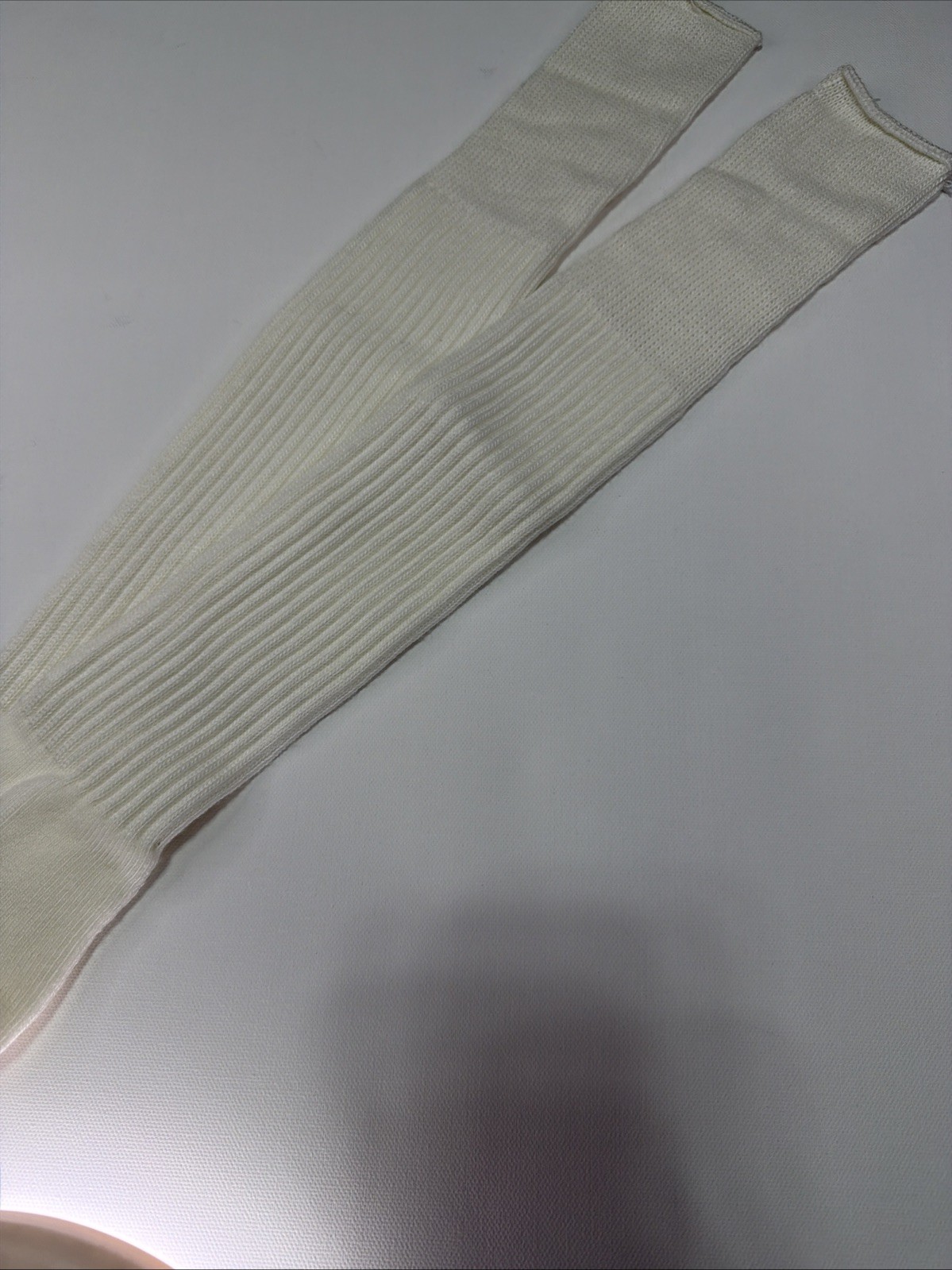 VTG Socks 9-11 26″ White Thick Acrylic 80s 90s USA Made Comfortable Sports