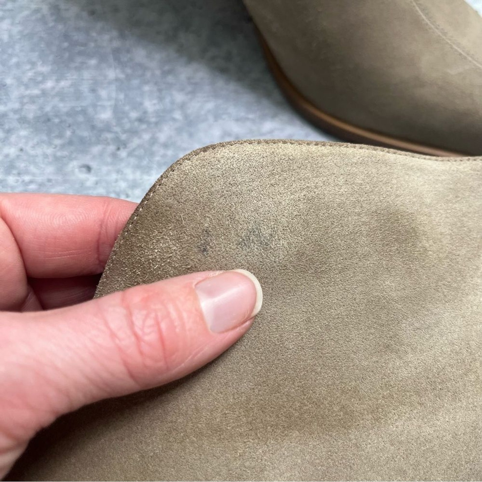 Vince Havana Light Tan Notched Suede Booties 8