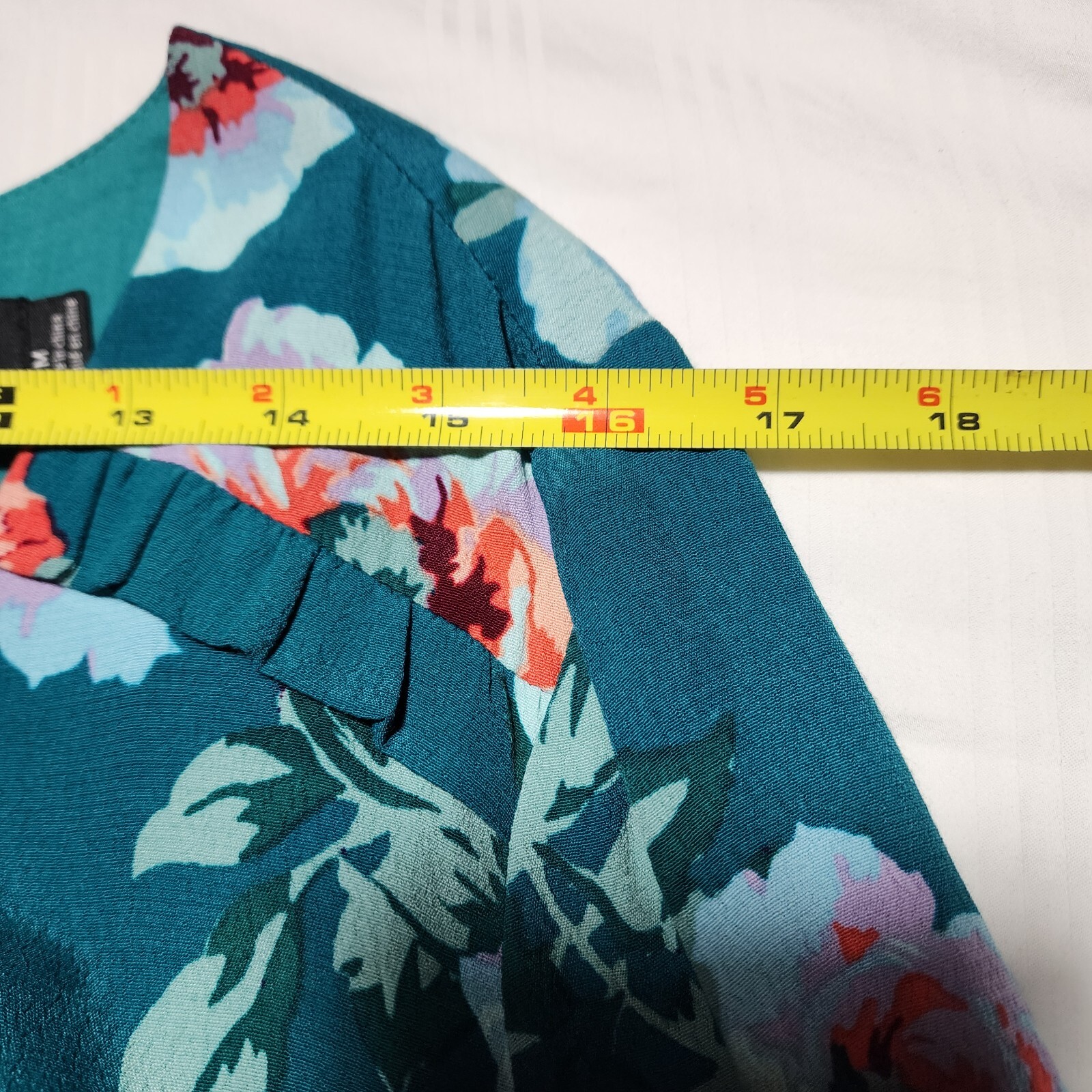Minkpink Romper Womens Medium Green Pink Floral Short Long Sleeve Ruffles V Neck