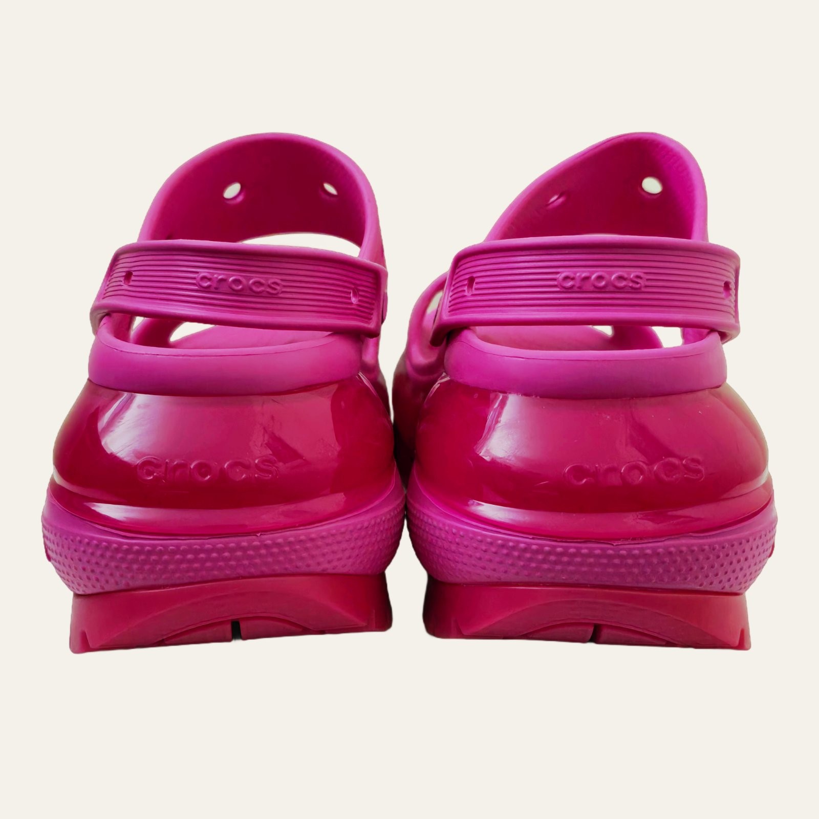 Crocs Classic Mega Crush Sandal Platform Slide Juice Pink Size 12 Men 14 Womens