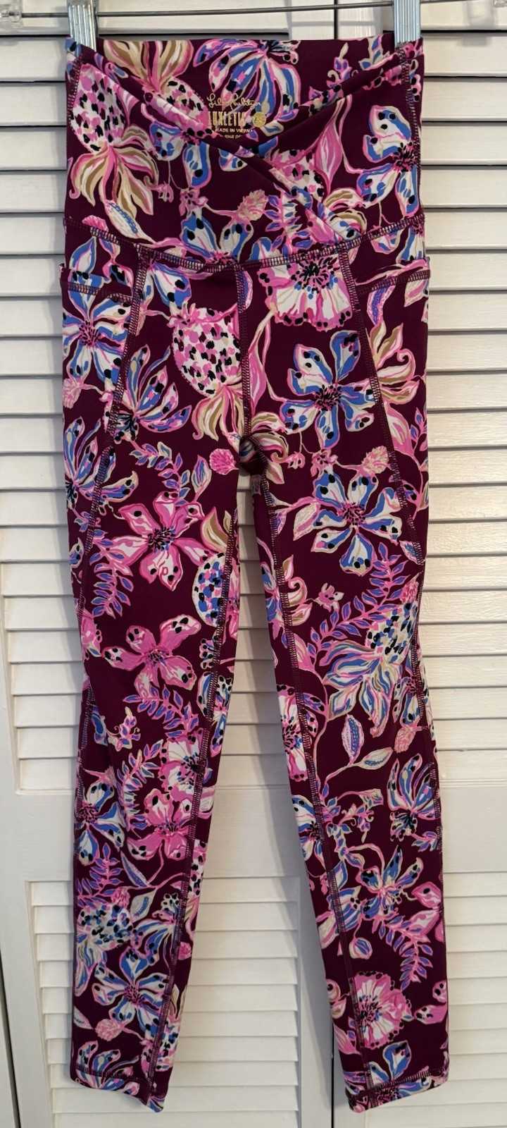 Lilly Pulitzer Women’s Luxletic XXS Side Pocket Leggings NWOT Maroon/Pink Floral