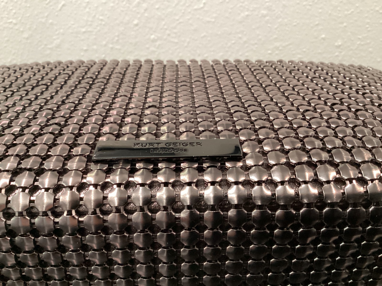 Kurt Geiger Kensington Chainmail Gunmetal 10.5″ x 6″ x 4″ Crossbody Large Eagle