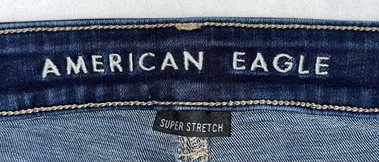 American Eagle RN 54485 CA 03873 Womens Jeans – Size 4 – Preowned – Women’s
