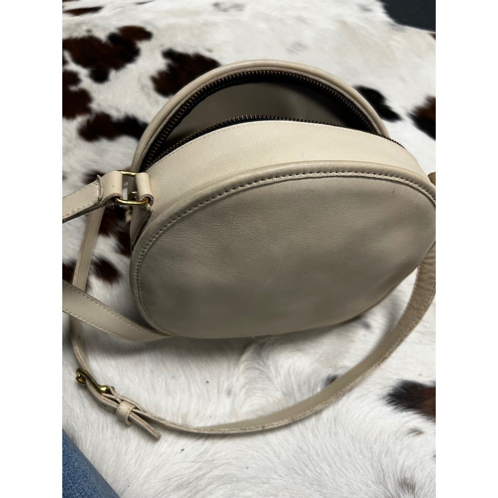 Coach Vintage Chester Canteen Crossbody Bag Women Small Cream Good Leather Brass