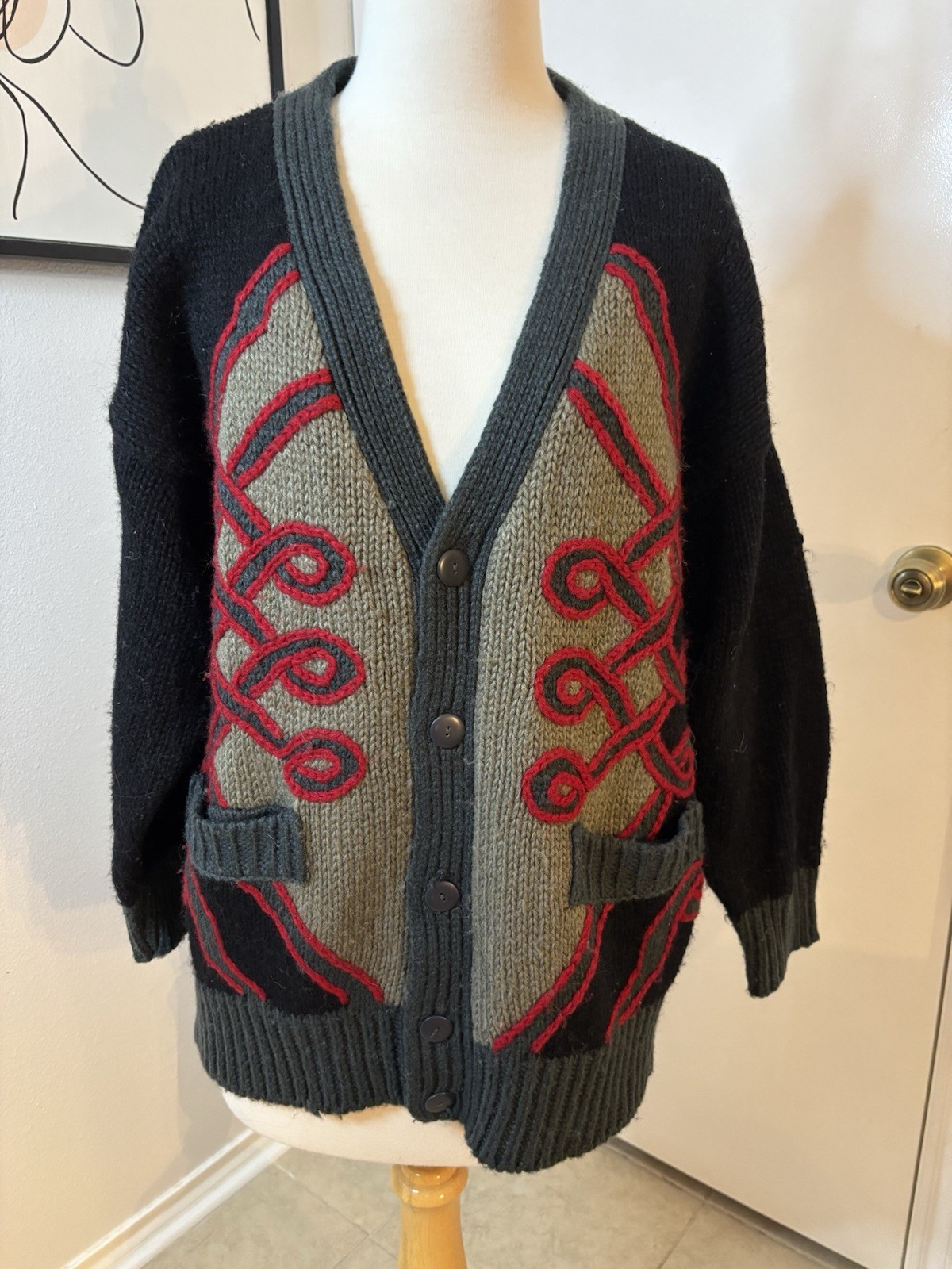 Vintage Authentic Whipp Embroidered Acrylic Wool Blend Button Up Cardigan