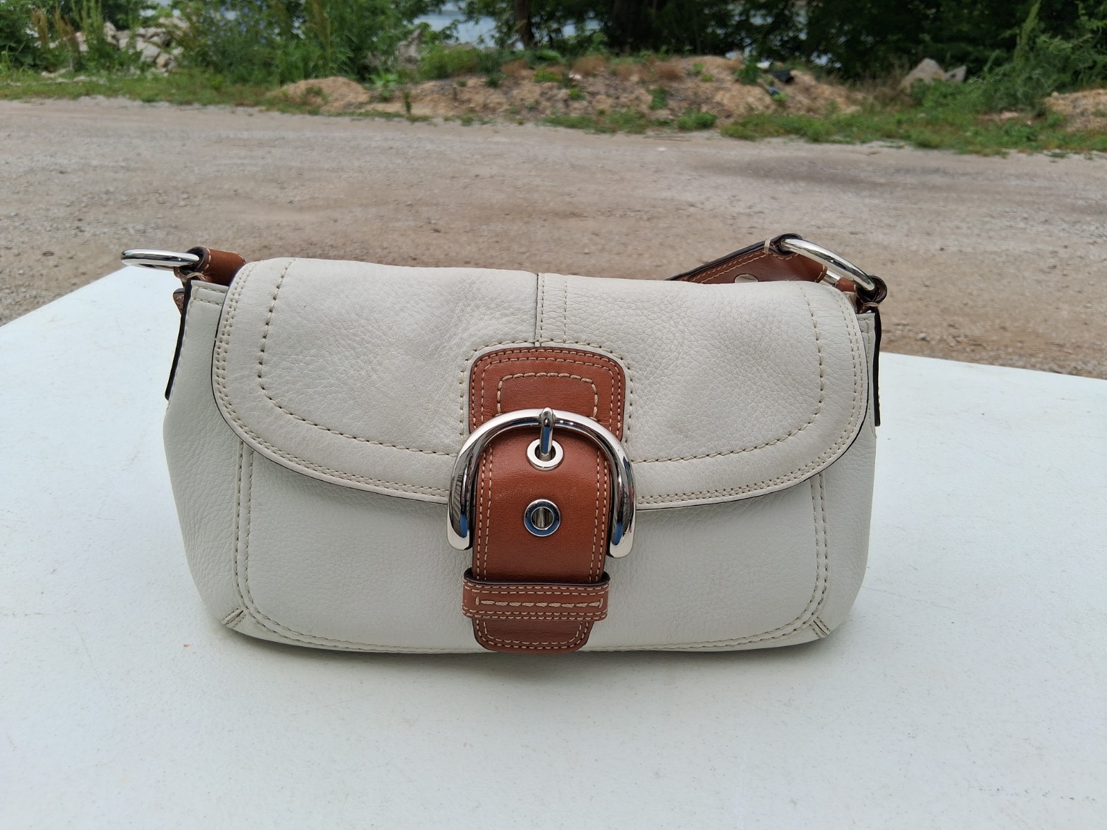 Y2K-era Coach Soho Hobo Shoulder Bag