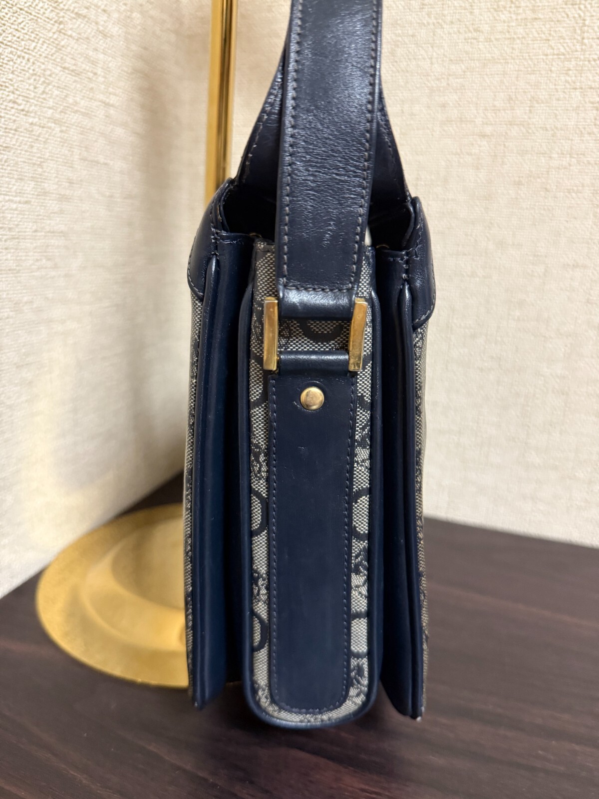 CELINE C Sulky Shoulder Bag Navy Leather Vintage Auth