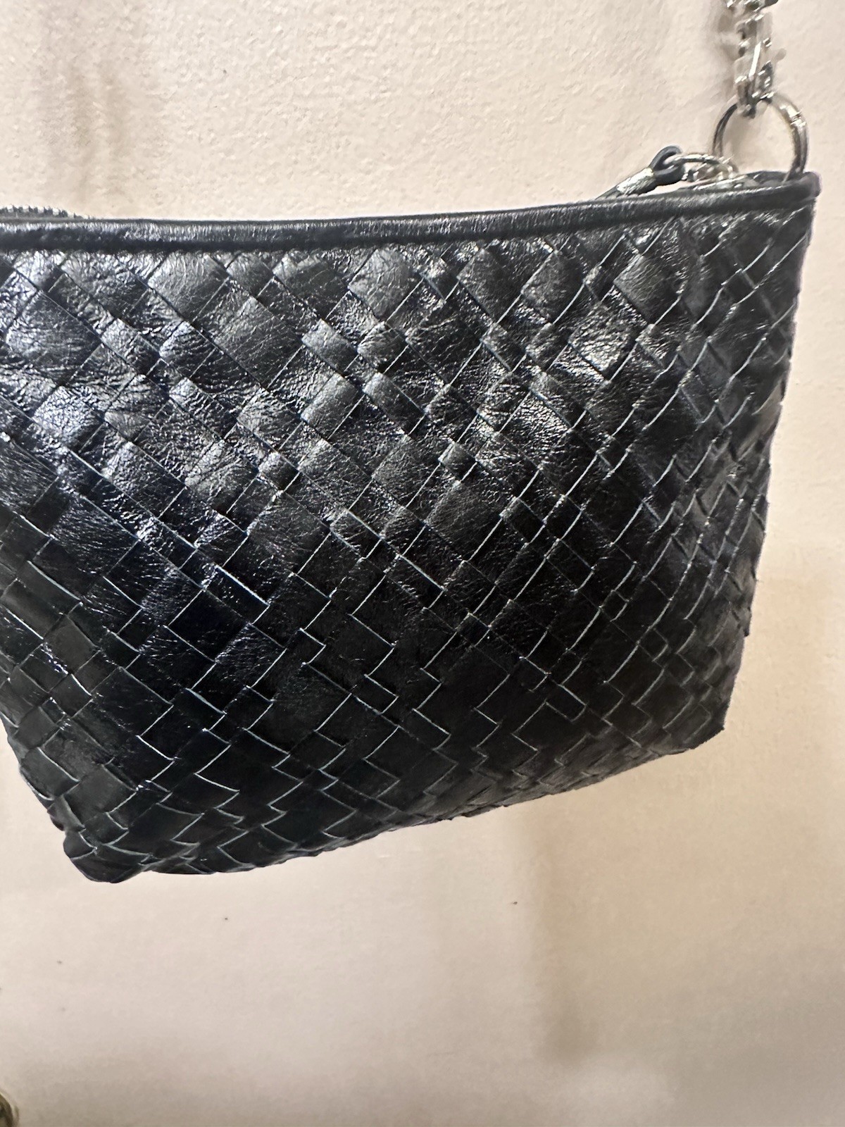 Elliott Lucca Leather Crossbody Shoulder Bag Black