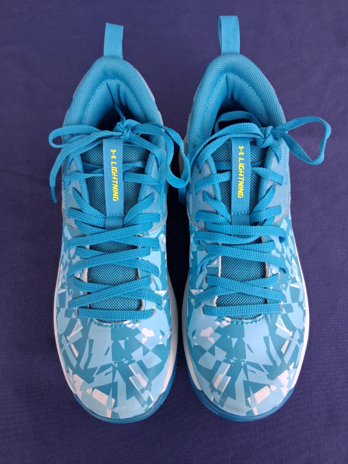 Under Armour Lightening Youth Size 4.5 Teal Blue Camo Mid Top Sneakers