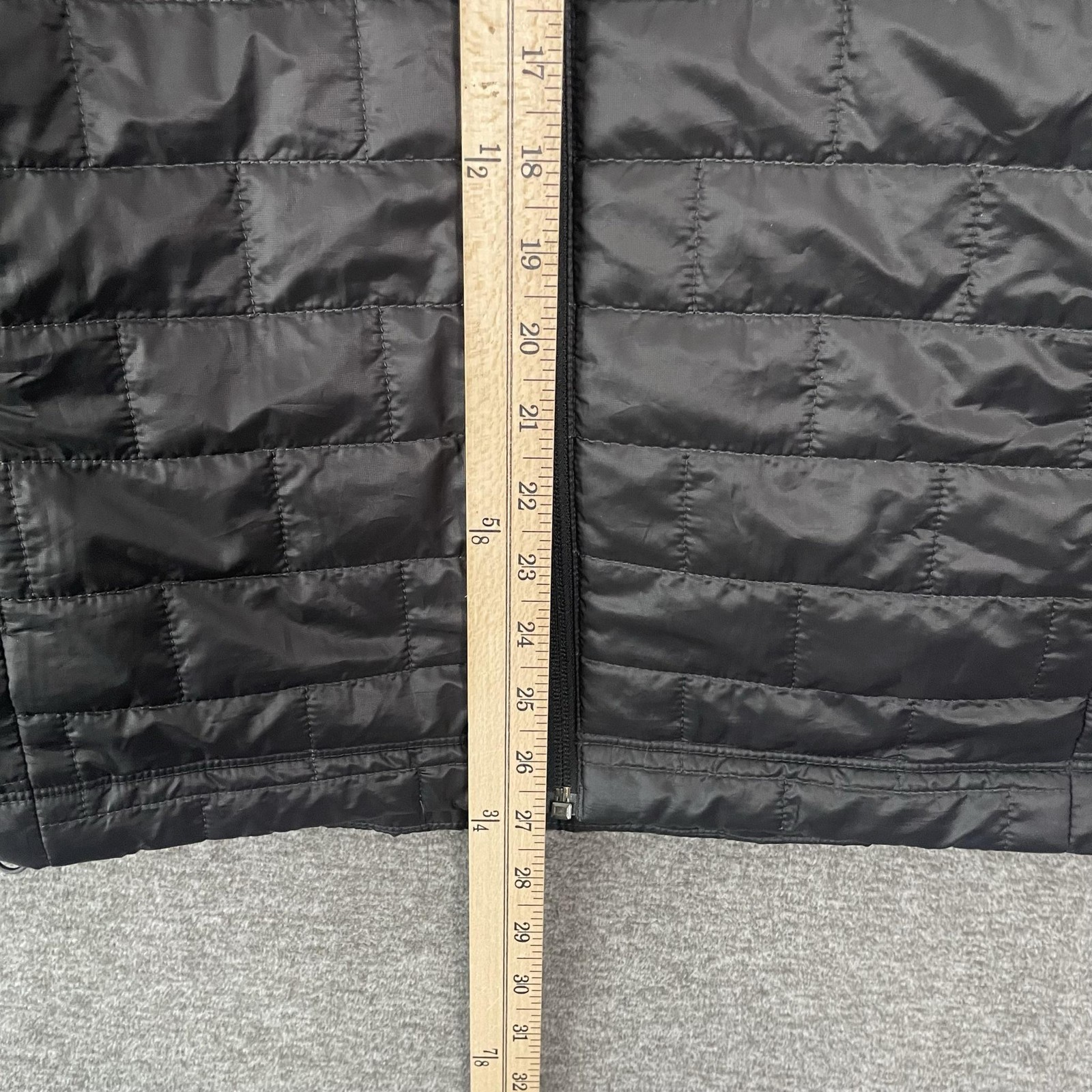 Patagonia Nano Puff Jacket Mens Large Black Quilted Insulated Full Zip Puffer