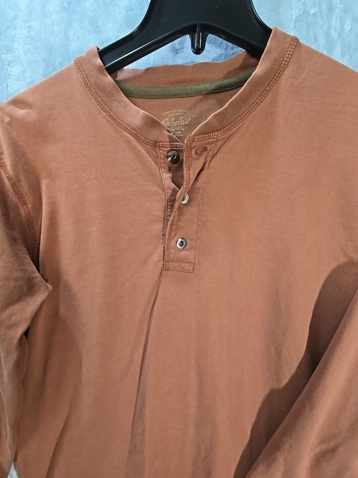 Cabela’s Mens Henley Shirt M Orange Long Sleeve 100% Cotton Work Casual