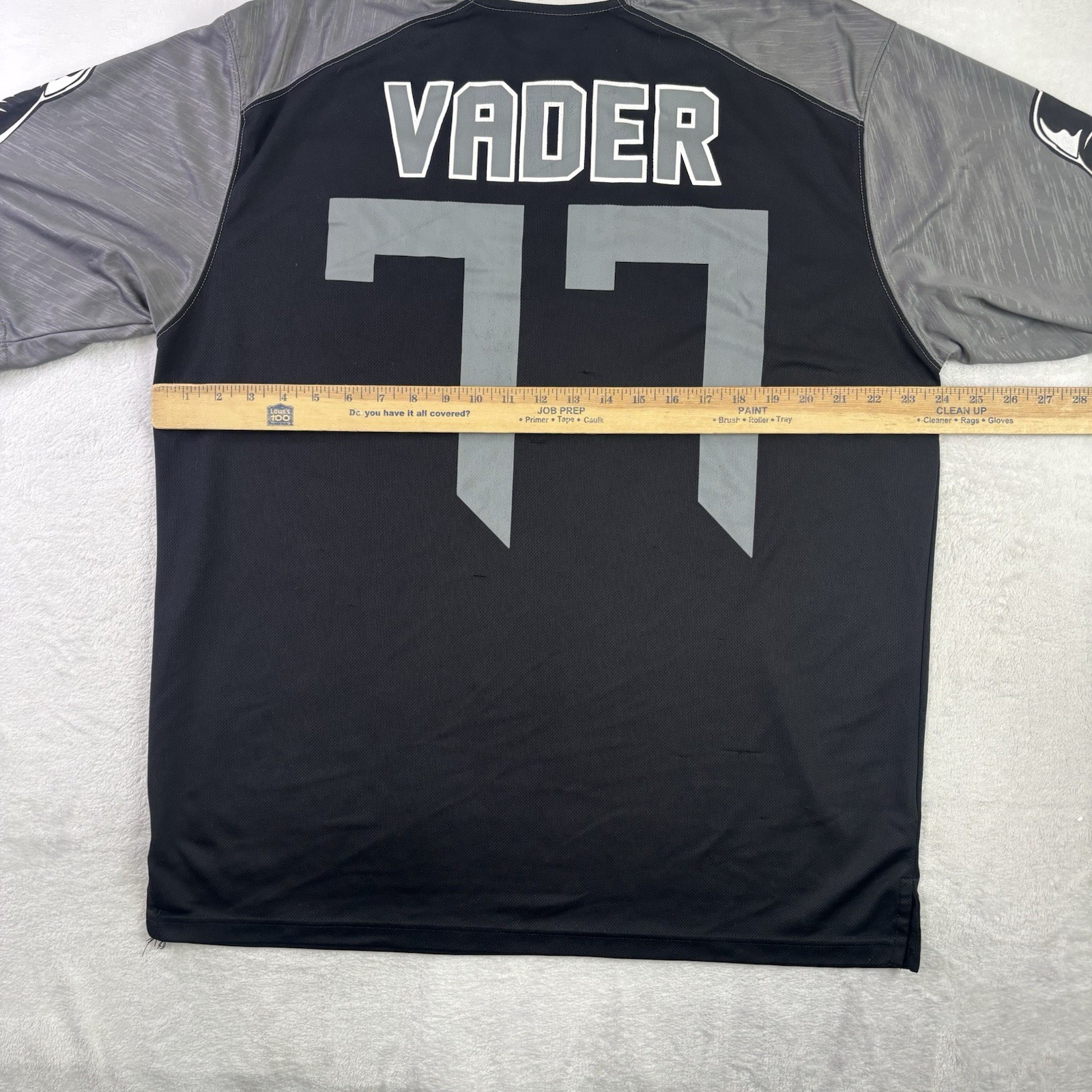 Star Wars Darth Vader #77 Black Grey Jersey Men’s XL Distressed