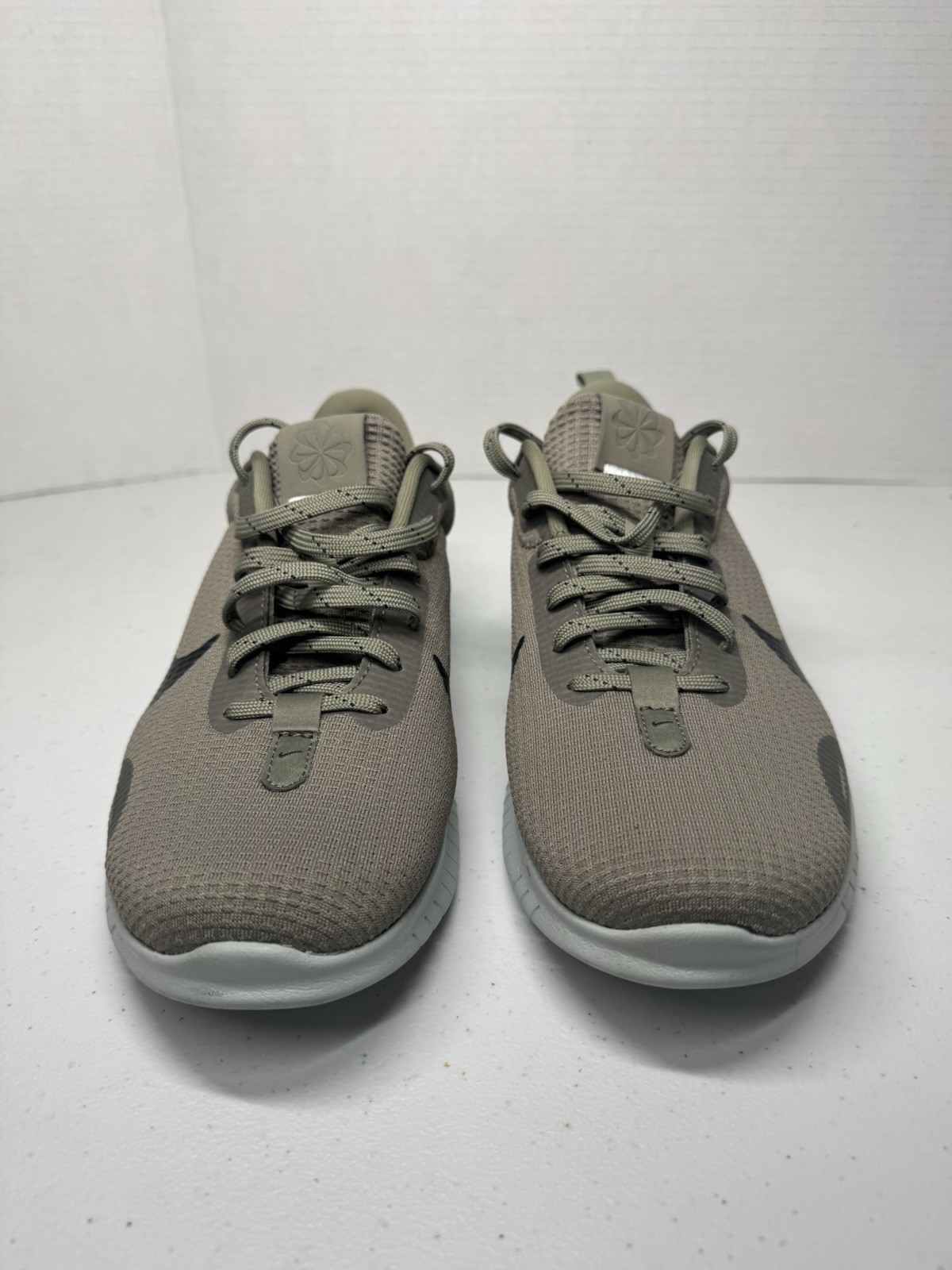 Nike Flex Experience RN 12 Light Army Green Grey Silver DV0740-300 sz 8 Tried On