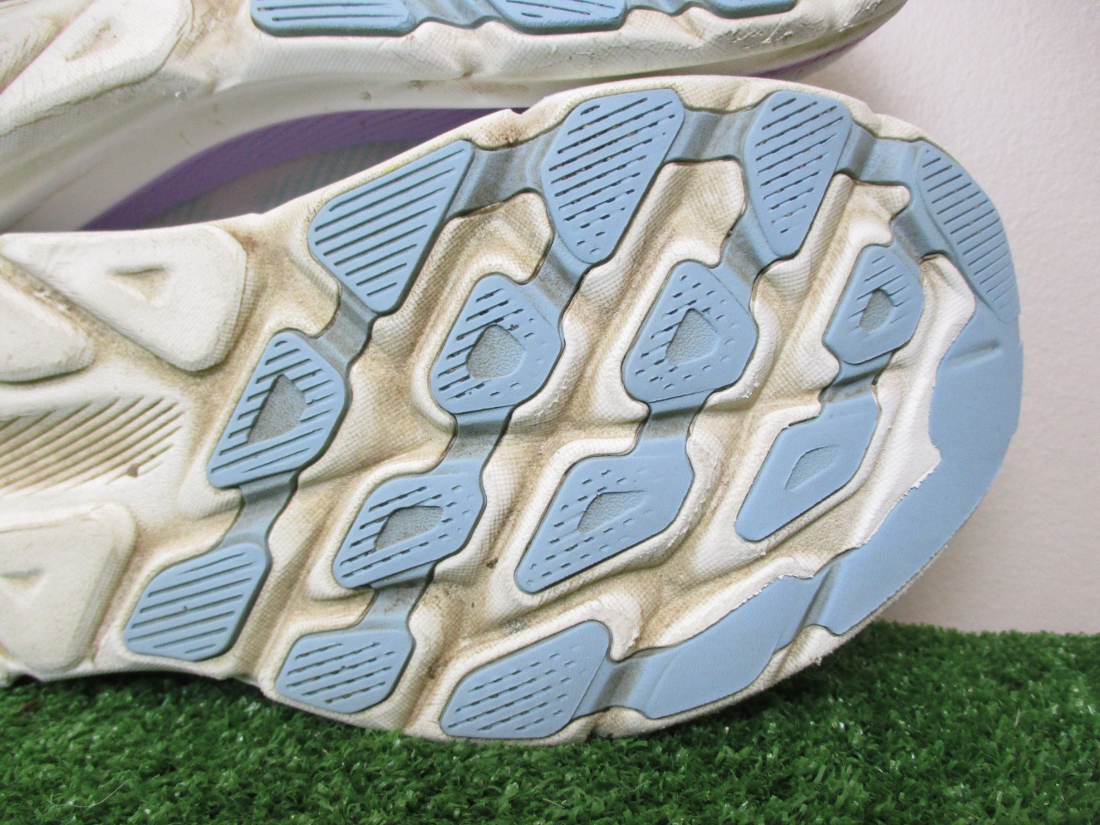 Hoka Clifton 9 Shoes Womens 9.5 Green Purple White Track Road Running Cushion *