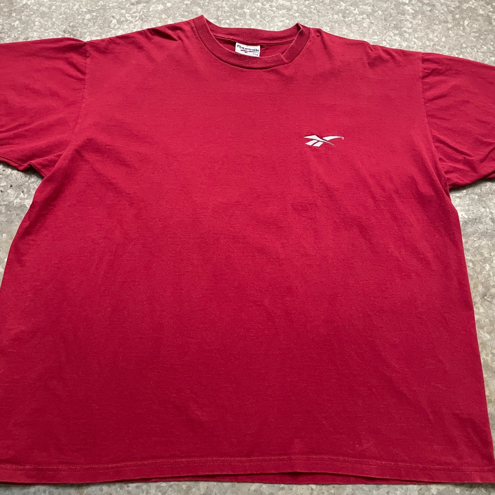 Vintage Reebok 90s Embroidered Logo Crewneck T-Shirt XXL USA Single Stitch Red