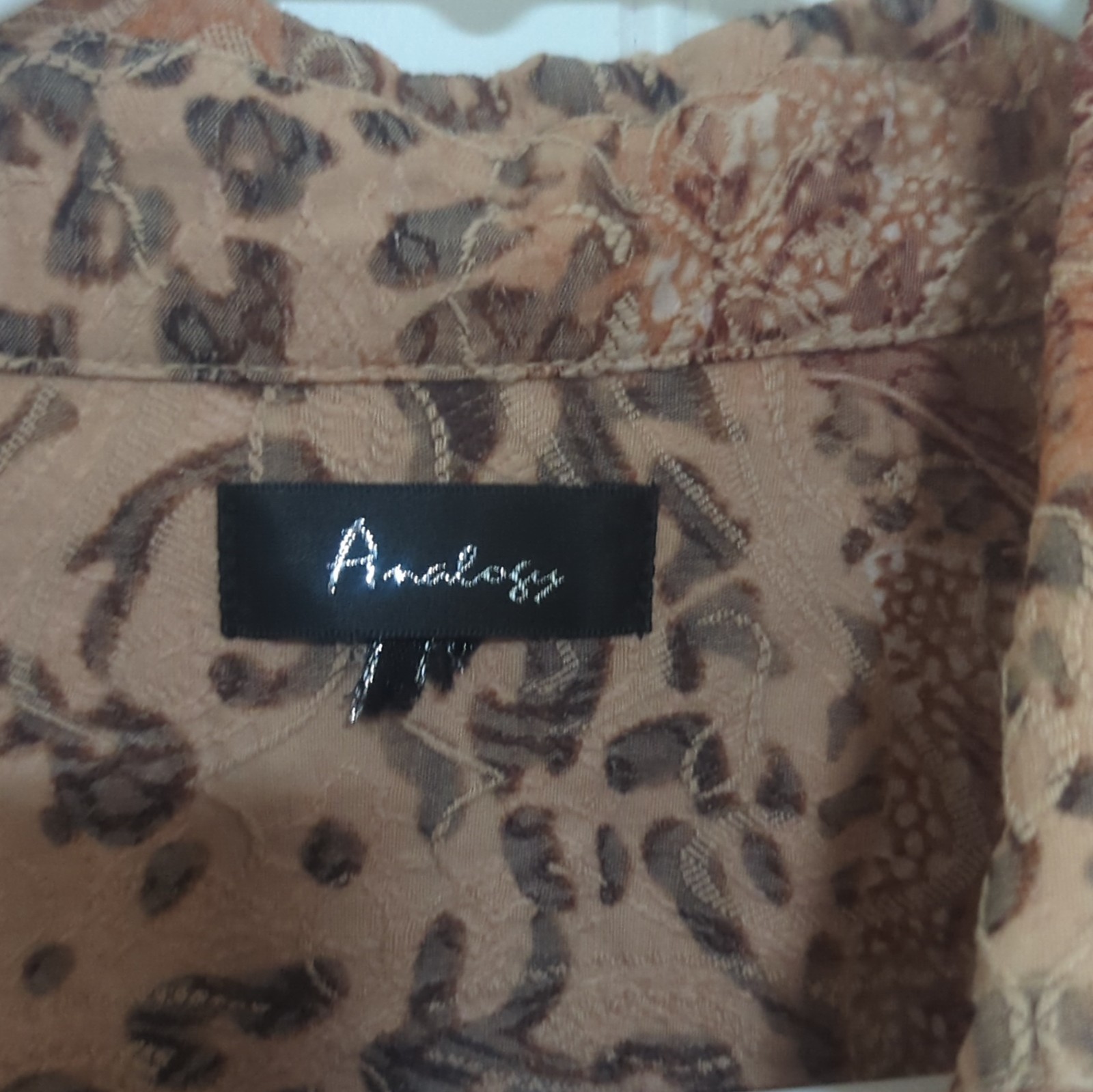 Analogy Womens Brown Animal Print Collared Button-Up Long Sleeve Top M