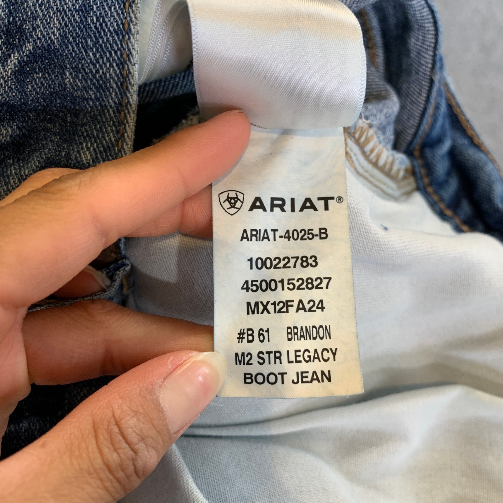 Ariat Jeans Mens 38 Blue M2 Traditional Relaxed Legacy Bootcut Stretch Denim