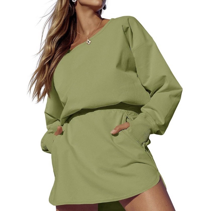 Fisoew Long Sleeve Athletic Dress Backless Keyhole Built-in Shorts Sz M NWT