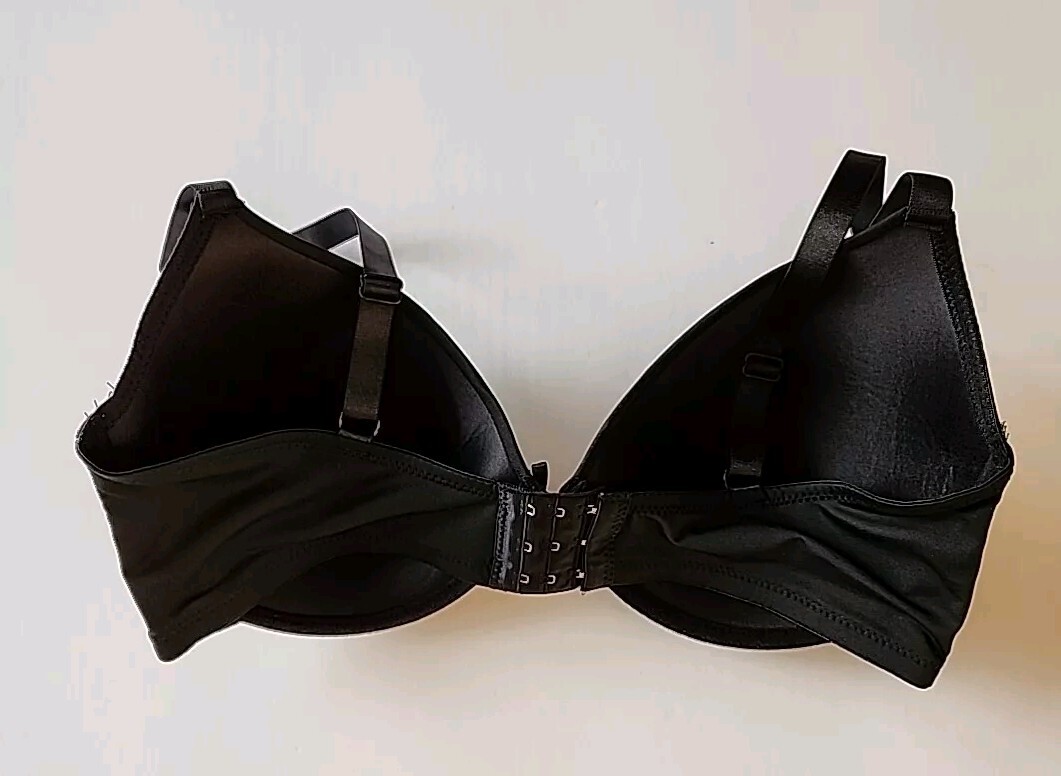 Just Be Womens Black Underwire Bra Padded 38D Normal Strap