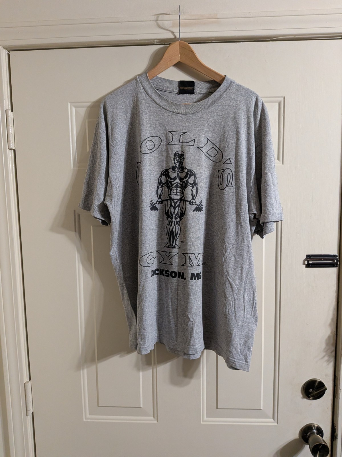 Gold’s Gym Vintage 100% Authentic Men’s Gray XL Training Tee Legendary Gym Gear