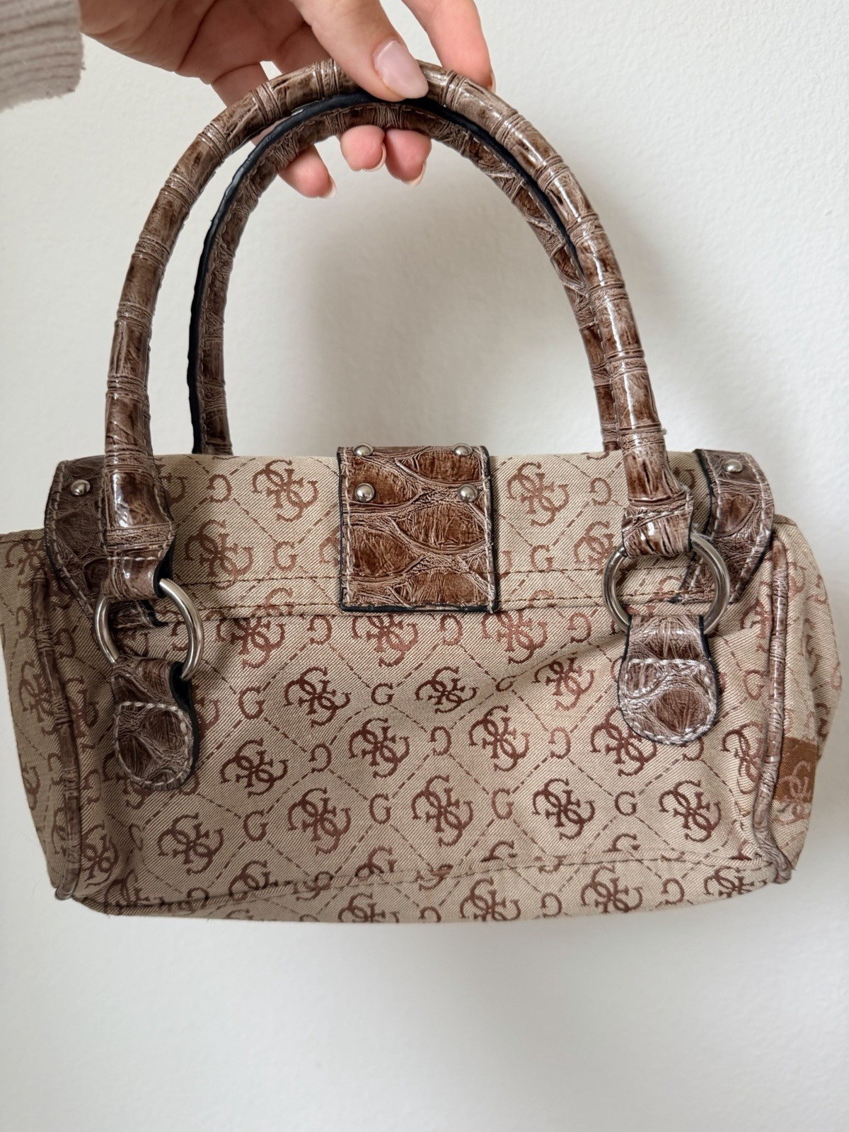 GUESS Monogram Satchel Top Handle Bag Beige/Brown Turn Lock Zip Silver Small