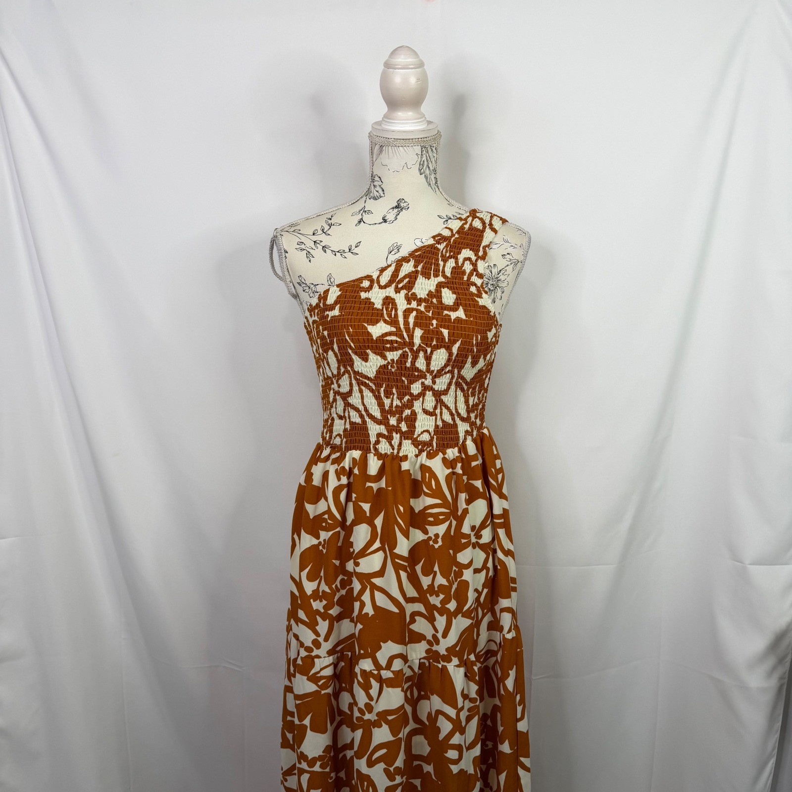 Sugarlips Marida Caramel Floral Smocked One Shoulder Lys Maxi Dress Size S NWT