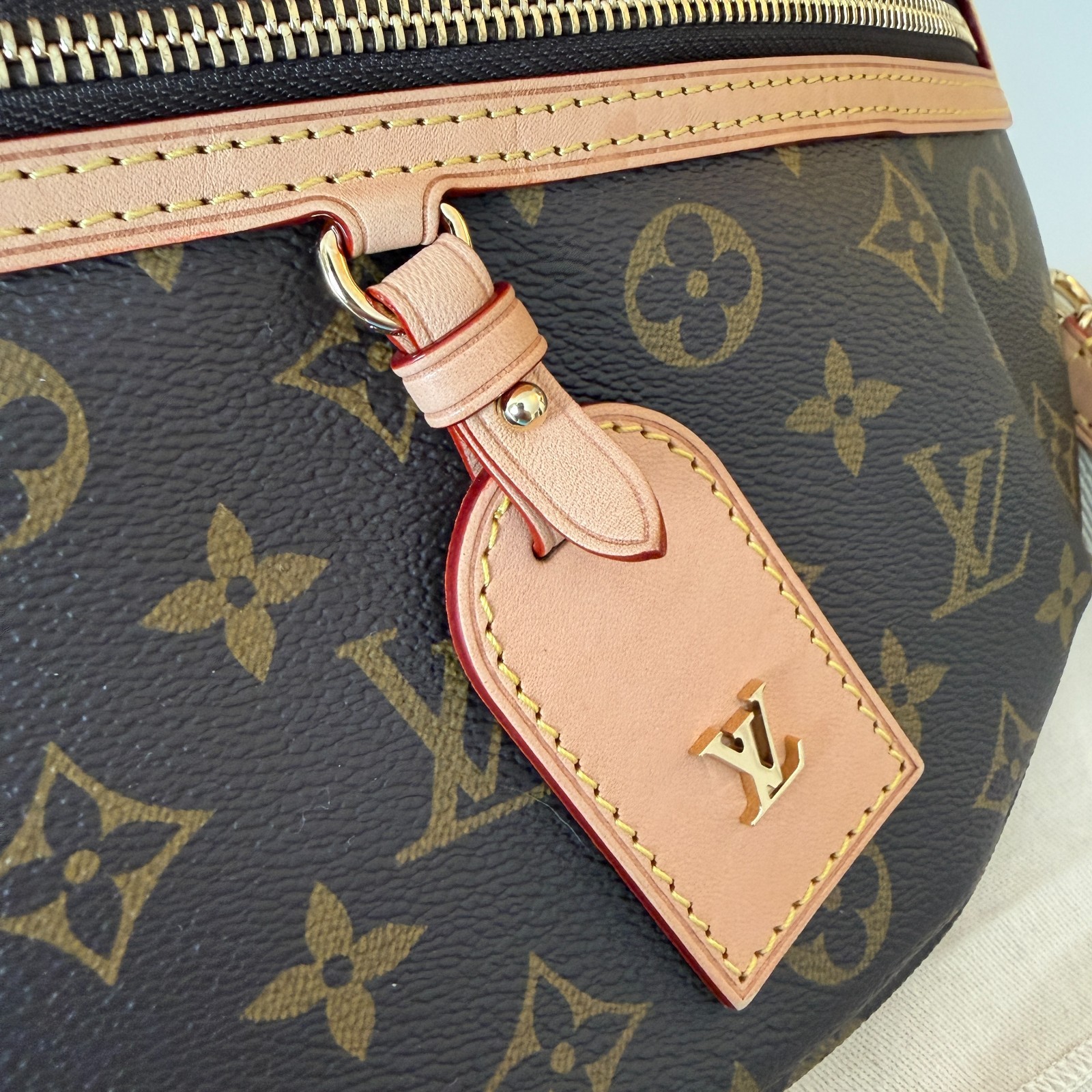 Louis Vuitton High Rise Bumbag Monogram Canvas AUTHENTIC Belt Bag Full Set NEW