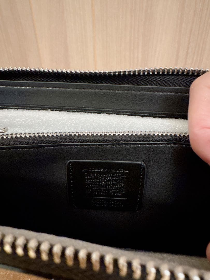 COACH Long Wallet Peanuts Collaboration Snoopy with Strap
