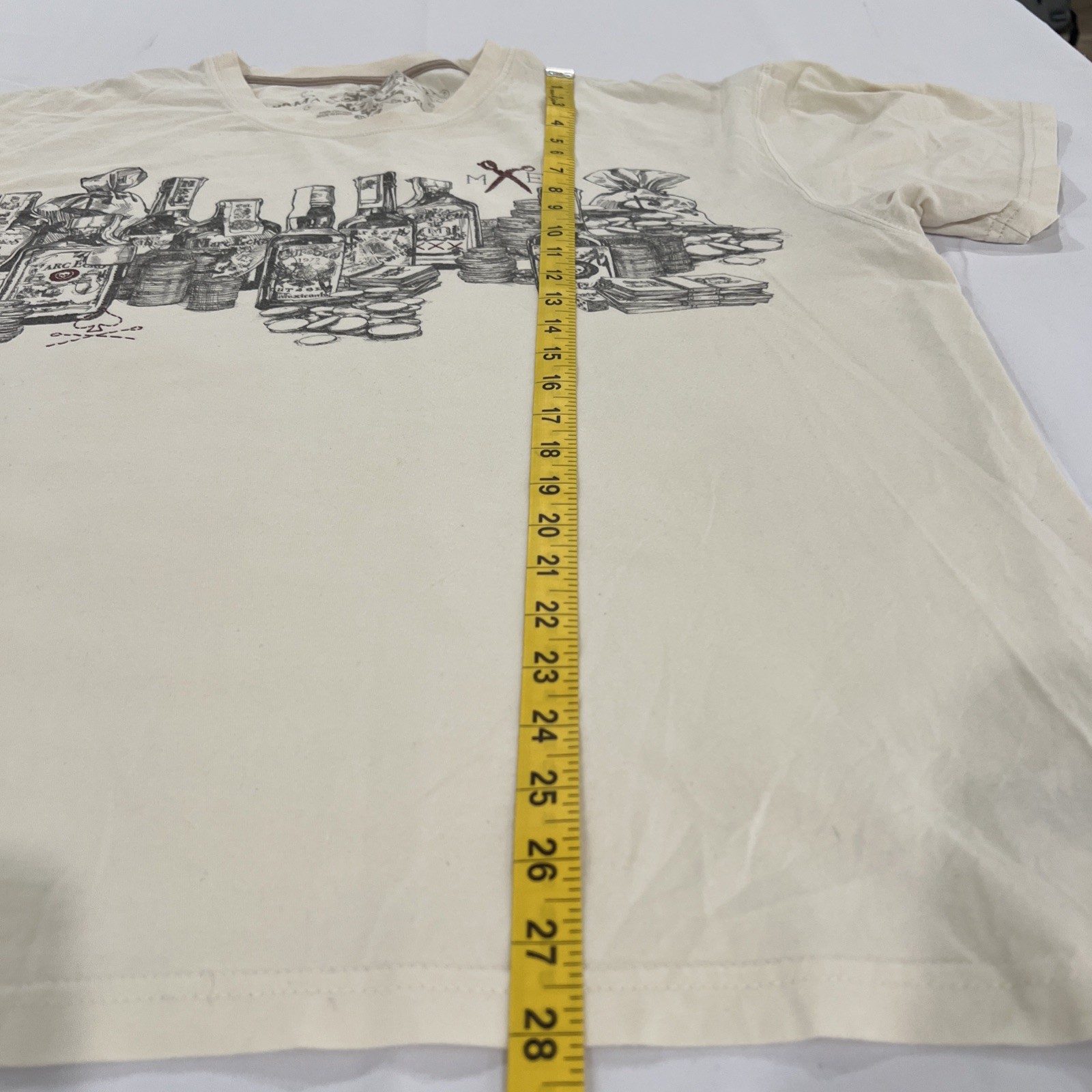 Marc Ecko Cut & Sew Graphic T Shirt Men’s 3XL Ivory Money Bottles Skull Tee