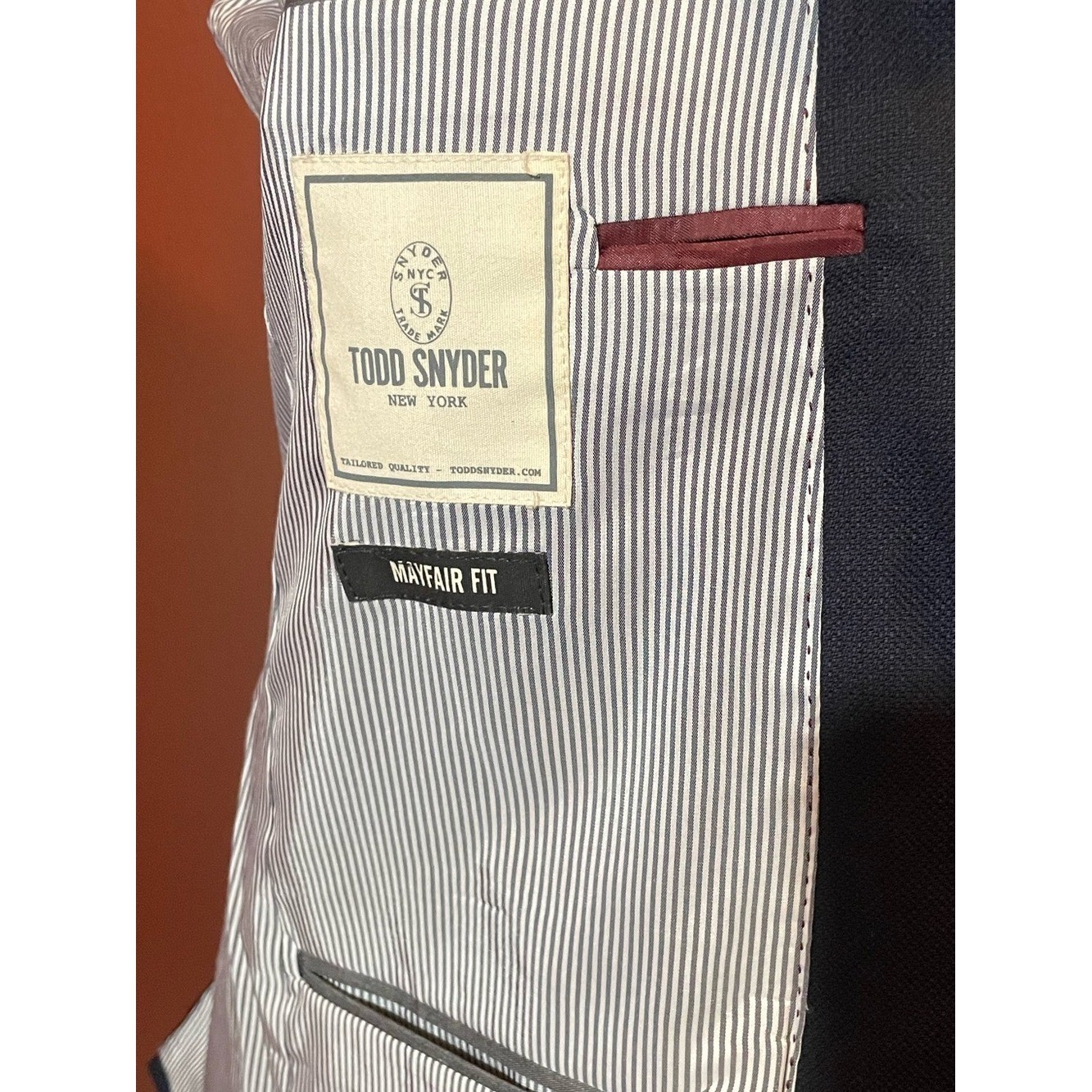 Todd Snyder Men’s Mayfair Fit Navy Blue Wool Pewter Two Button Blazer Sport Coat