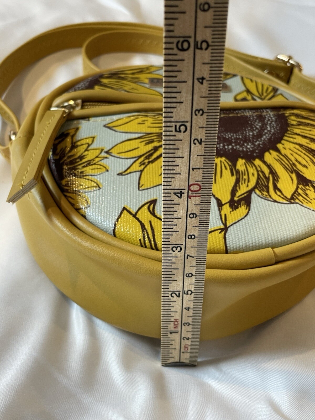 Sacci Mucci Round Sling Bag, Handmade Bags for Females – 100% Vegan Leather