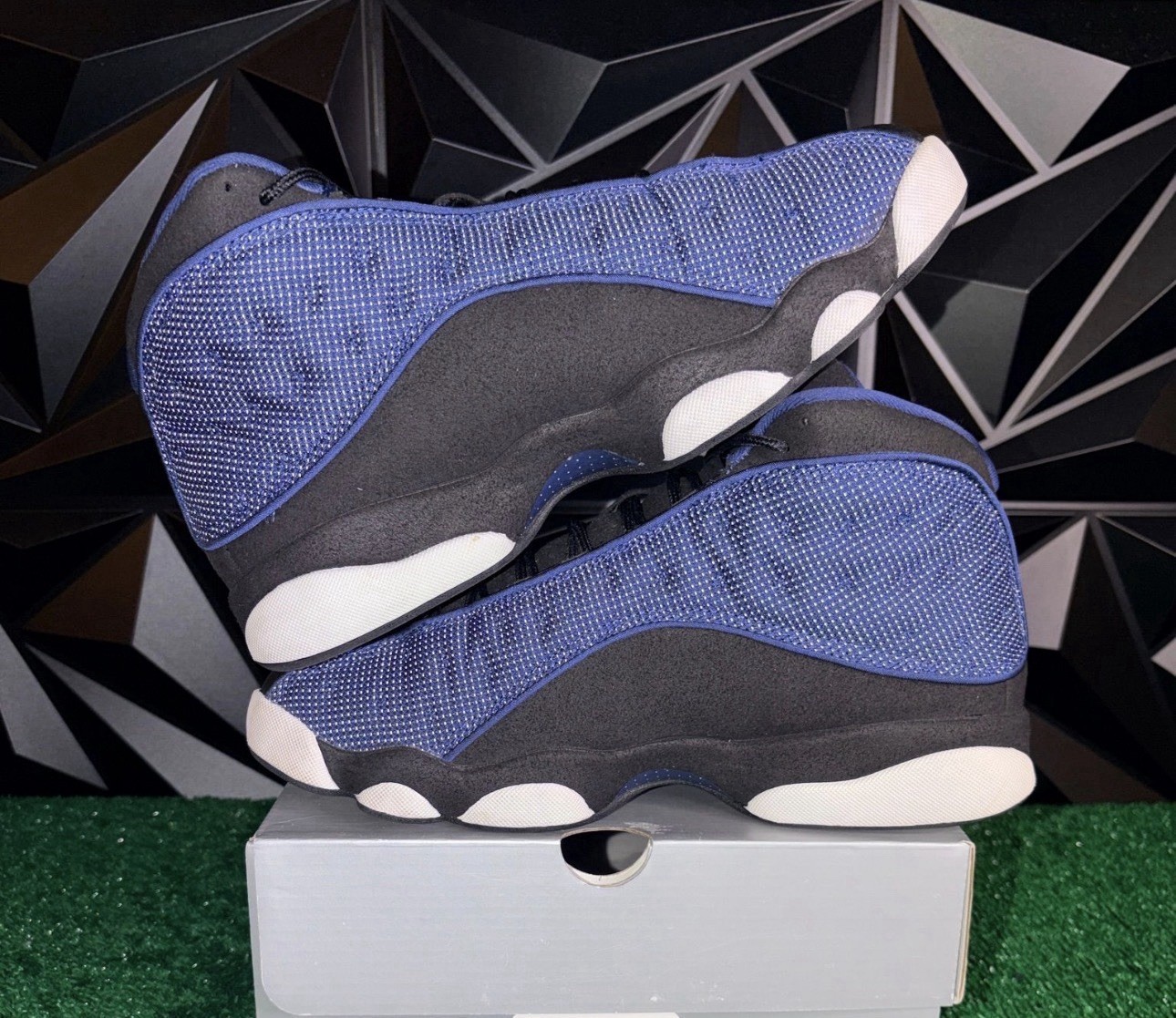 Jordan Air Jordan 13 Men’s Basketball Mid Top Lace Up Sneakers Blue/Black/White