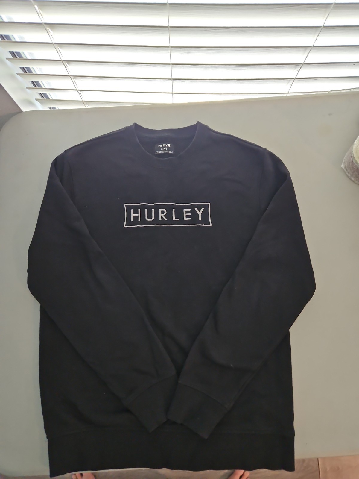 Hurley Mens Sweatshirt Small Black Long Sleeve Block Logo Crew Neck Pullover