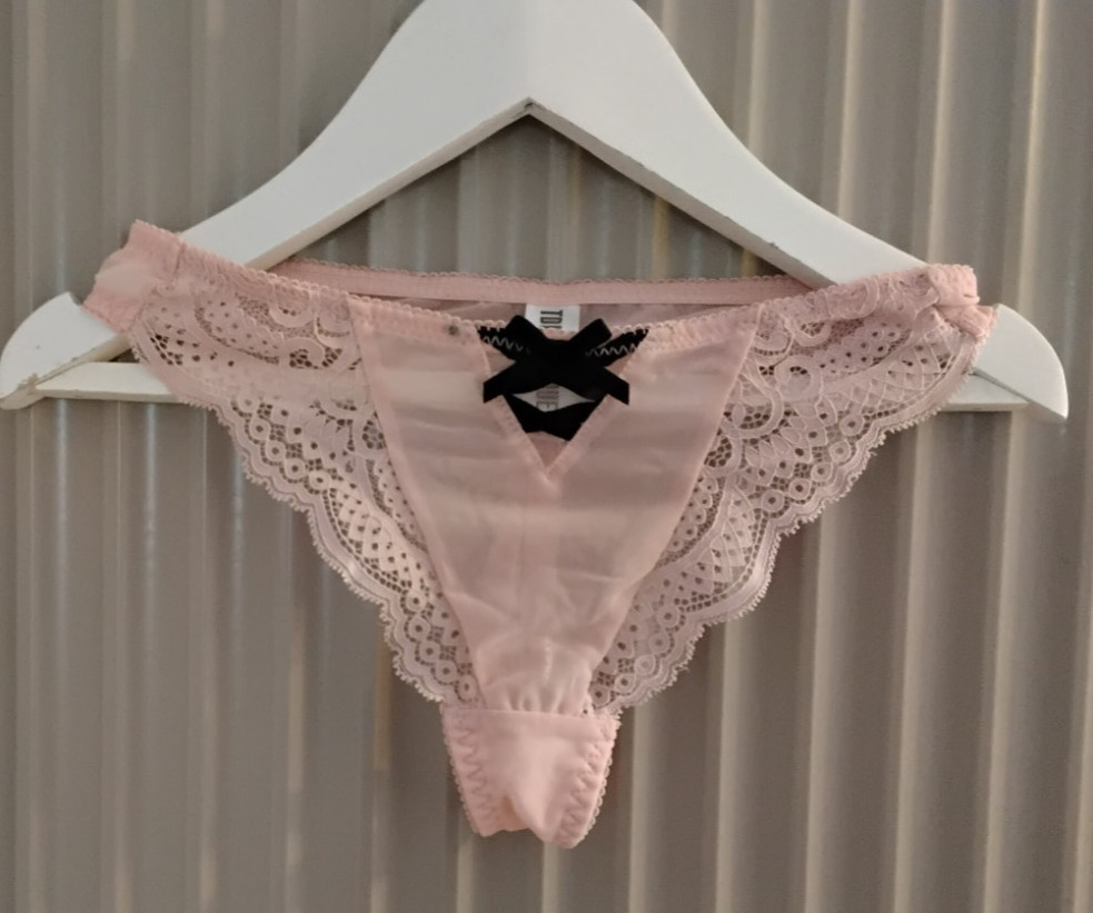 TDR BOUTIQUE None Padded Lace Balconette Bra & thong set Pink SZ EUR 70E UK32DD
