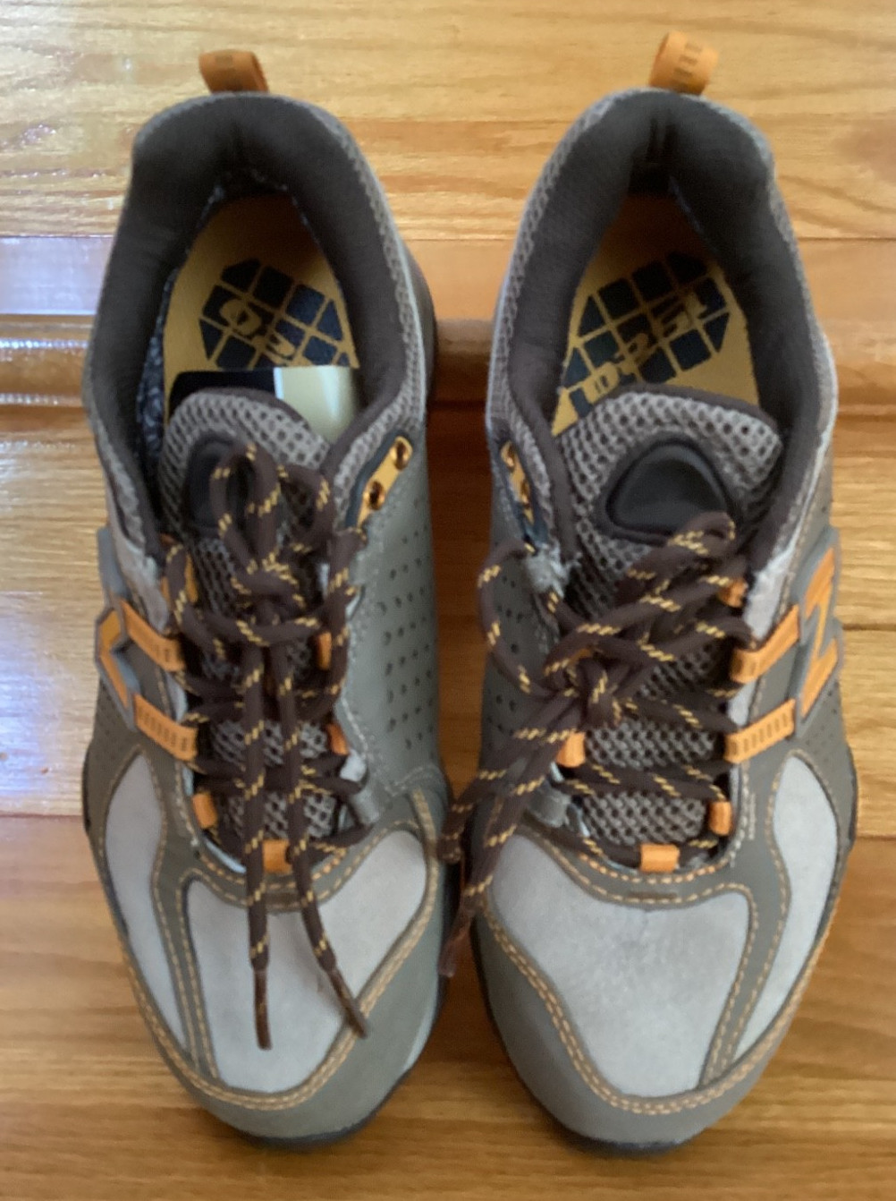 Women’s NEW BALANCE WO1520GT Hiking Athletic Shoes Vibram Gore-Tex US Size 7